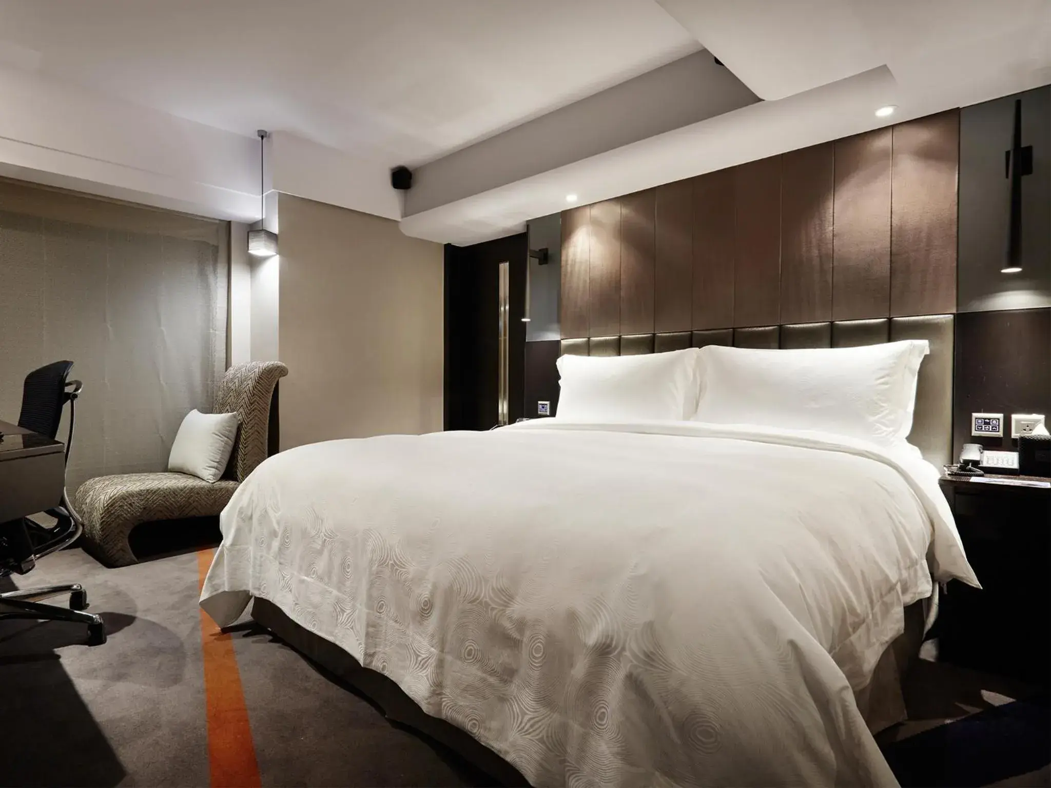 Luxury Double Room in The Tango Hotel Taipei FuHsing Luxury Double Room in The Tango Hotel Taipei FuHsing