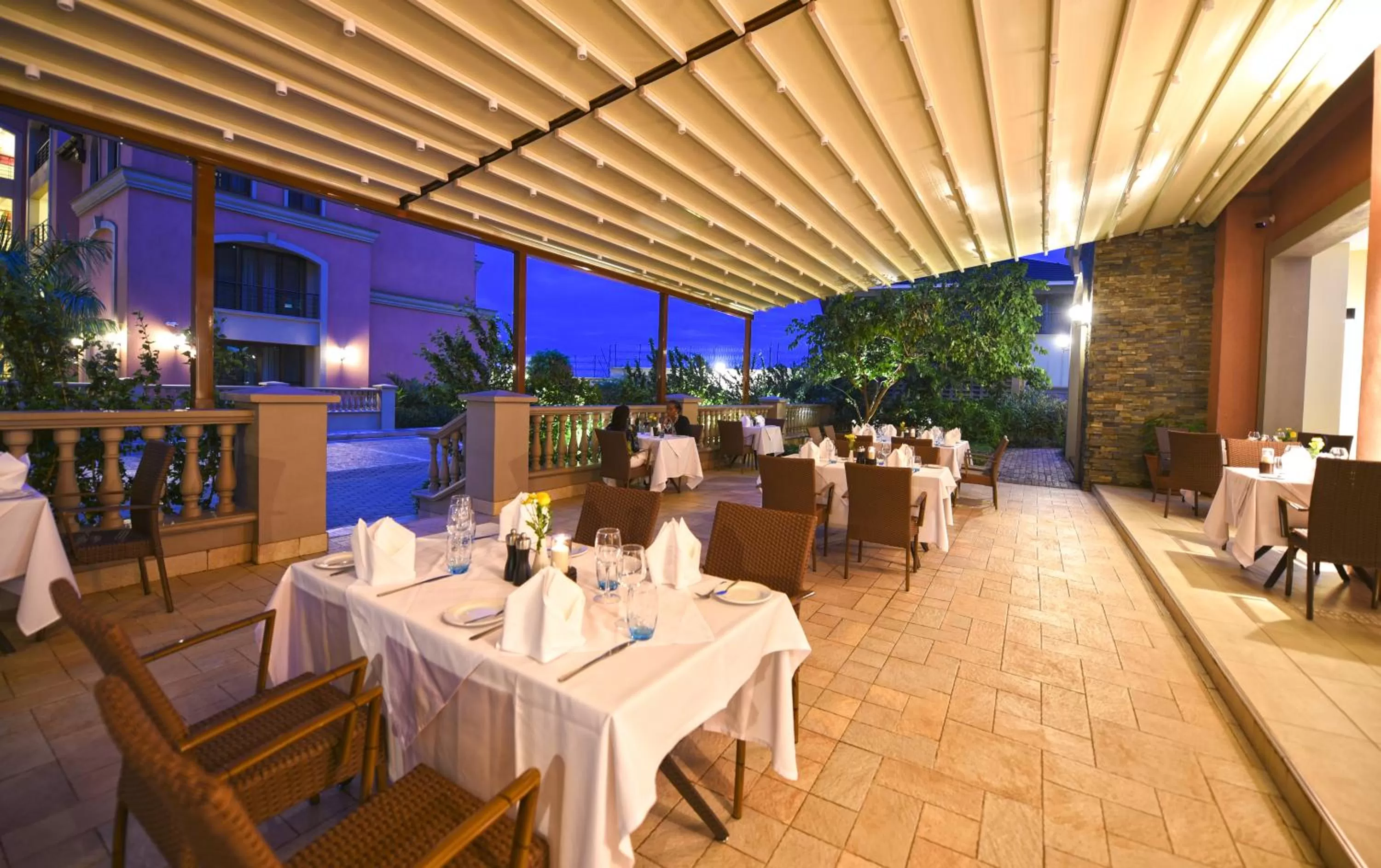 Food and drinks in Mestil Hotel & Residences