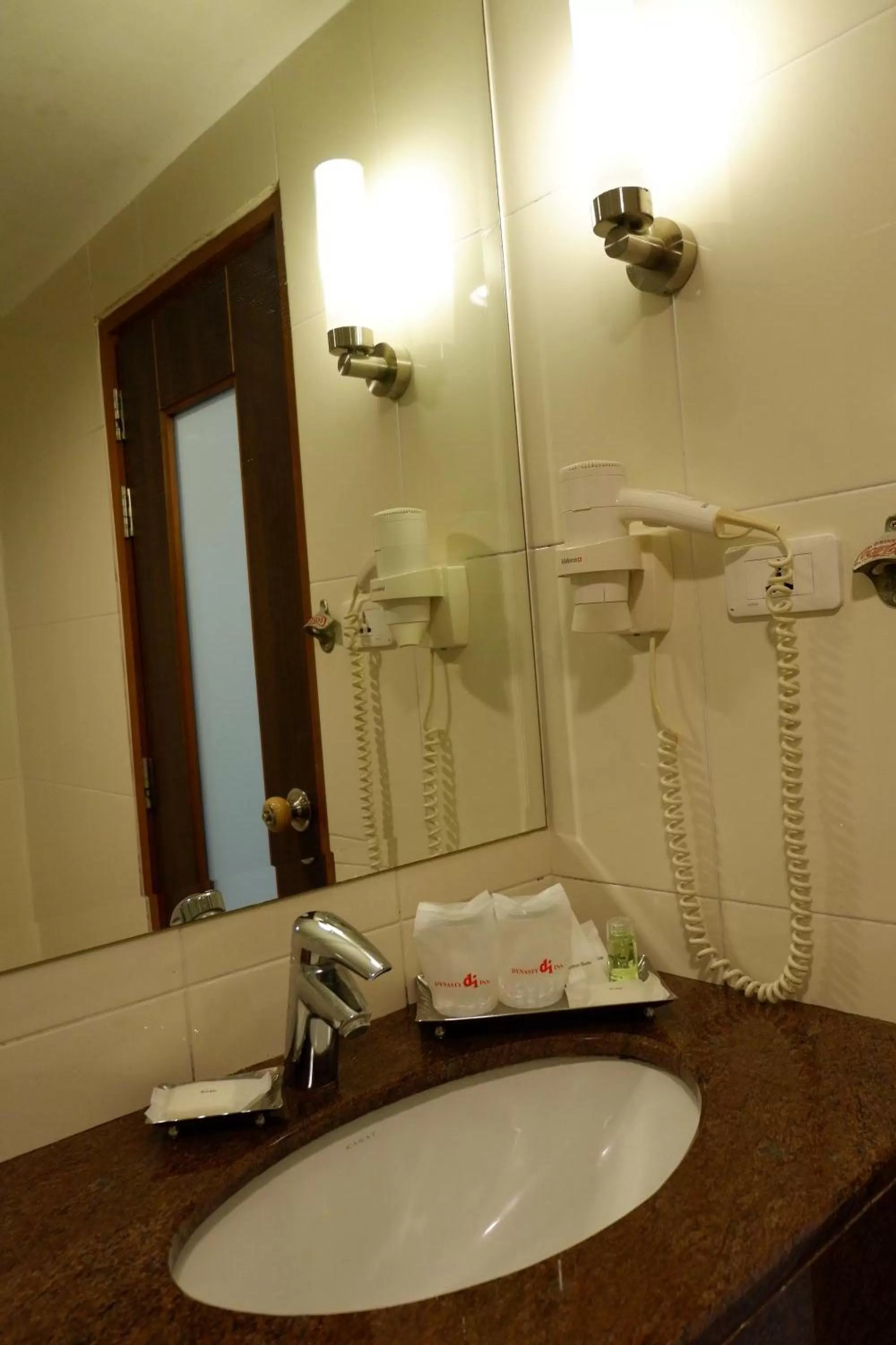 Bathroom in Dynasty Inn