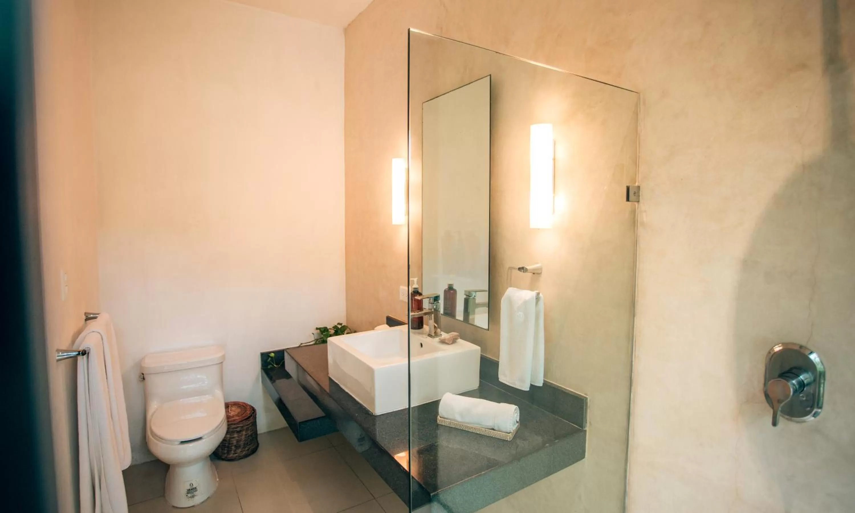 Bathroom in Orchid House Tulum Jungle