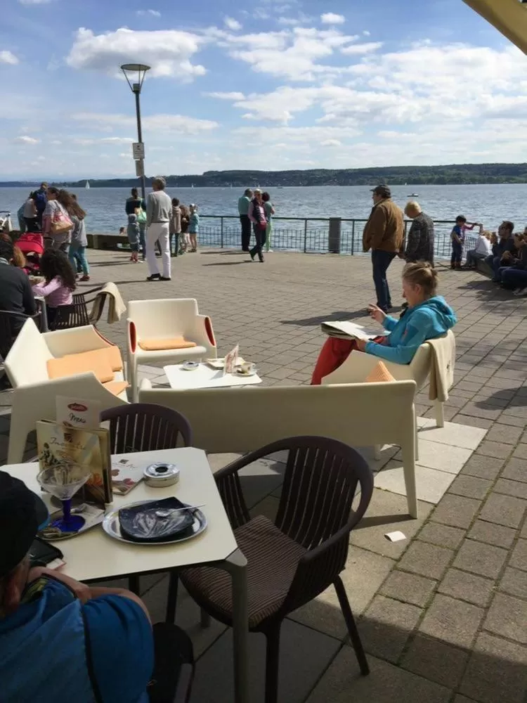 Restaurant/places to eat in Hotel Strandcafé Dischinger