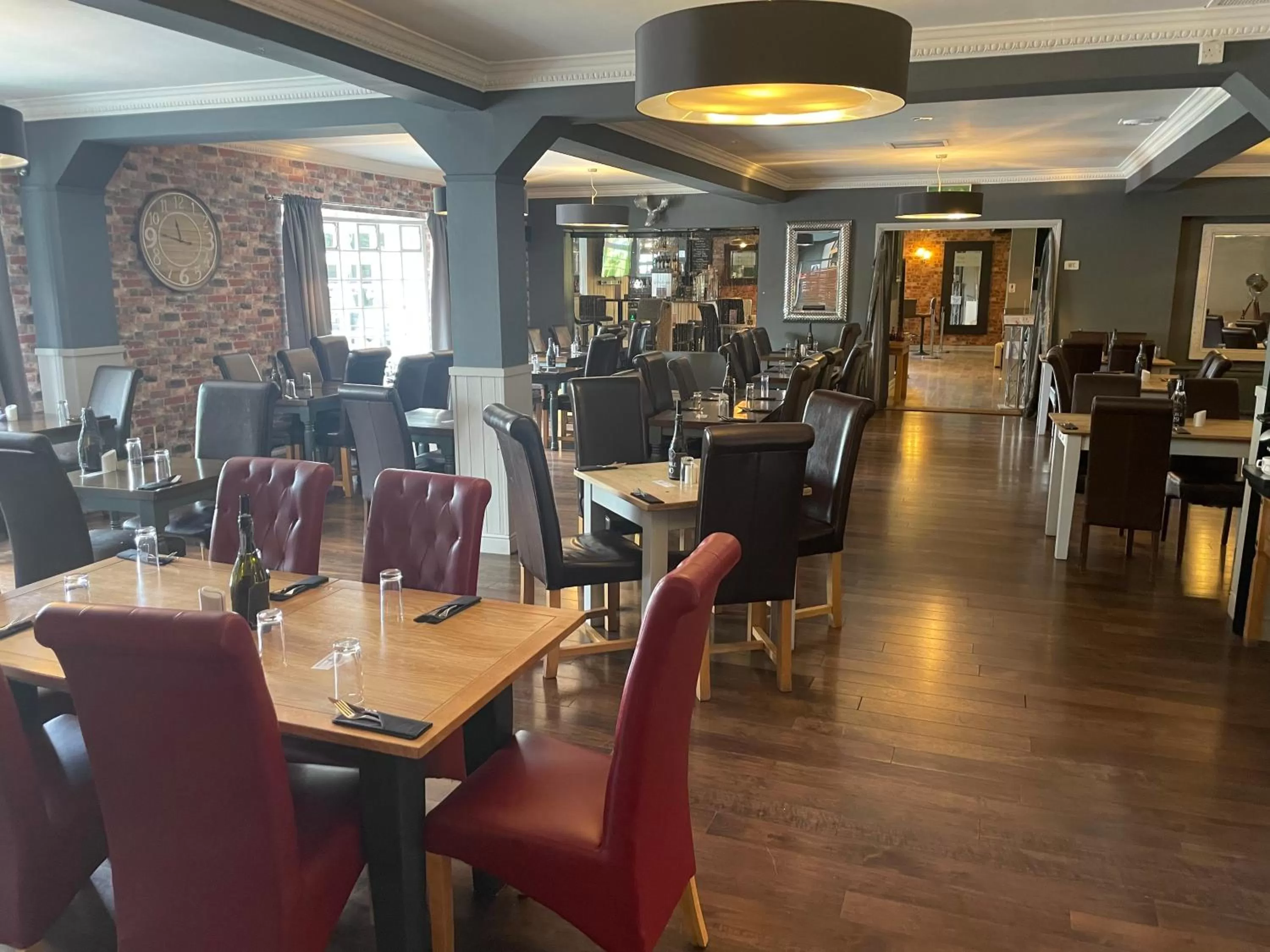 Restaurant/places to eat in Littleover Lodge Hotel