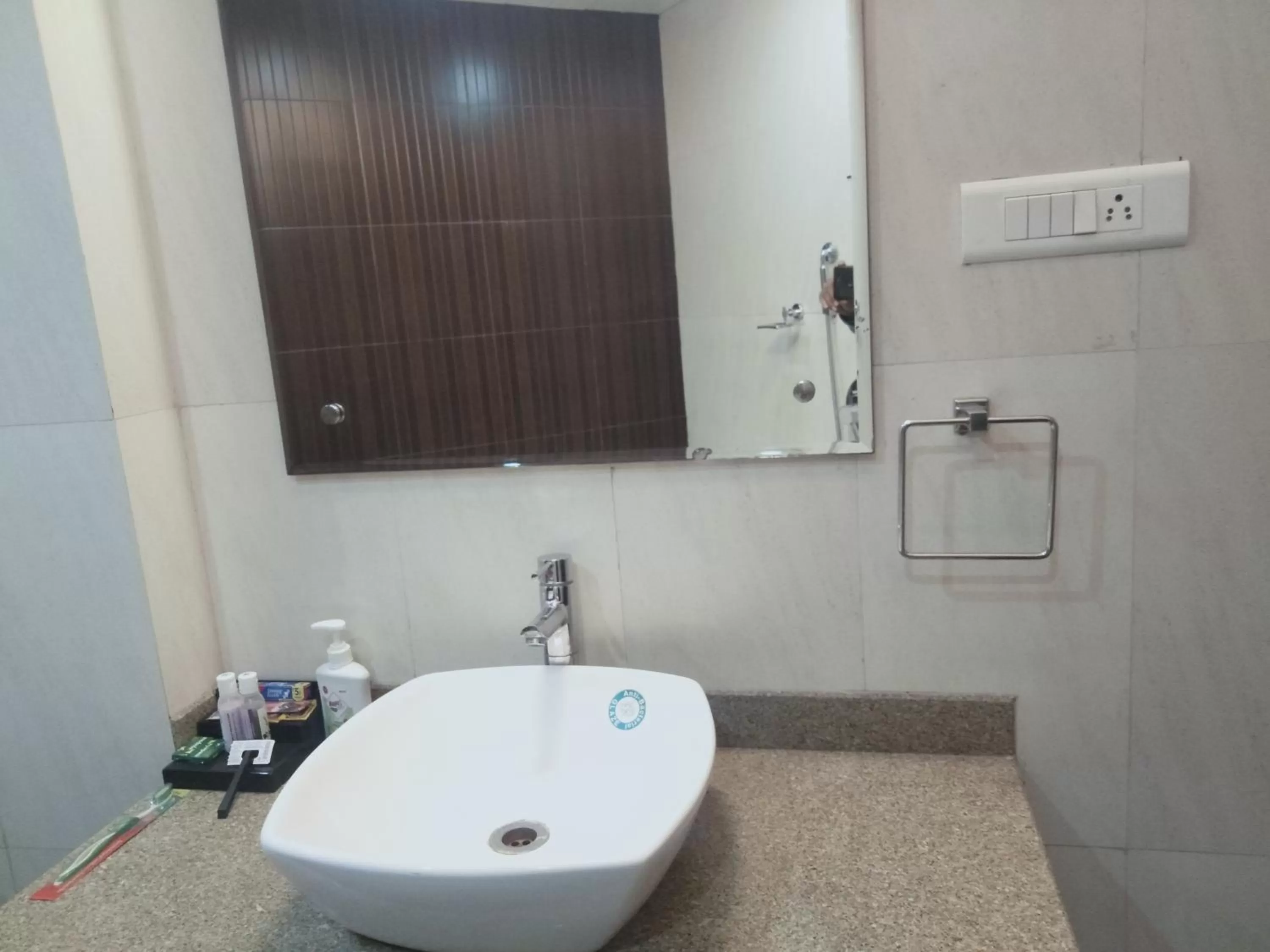 Bathroom in Hotel Udayanraje Palace
