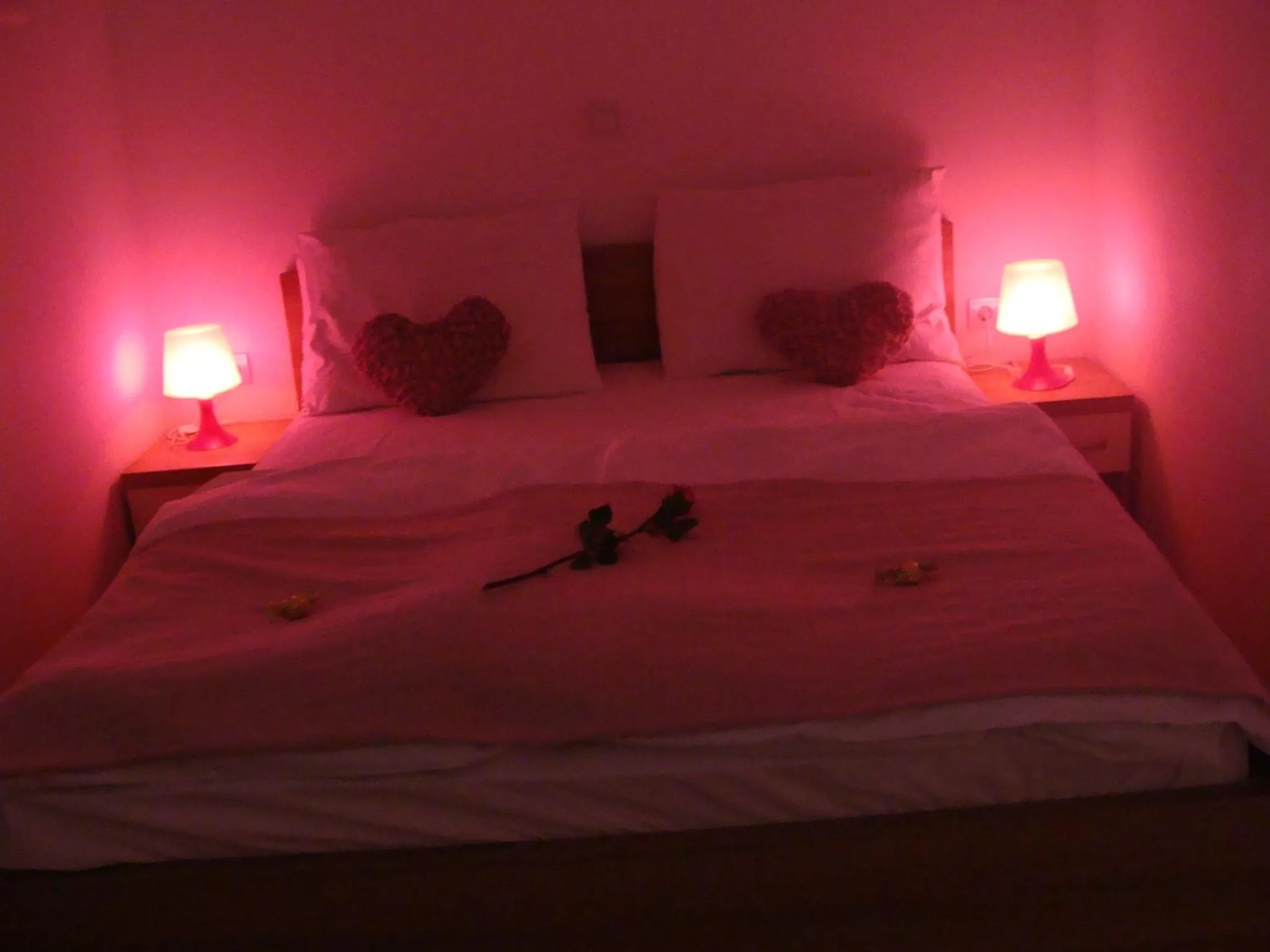 Photo of the whole room, Bed in Lugarnica