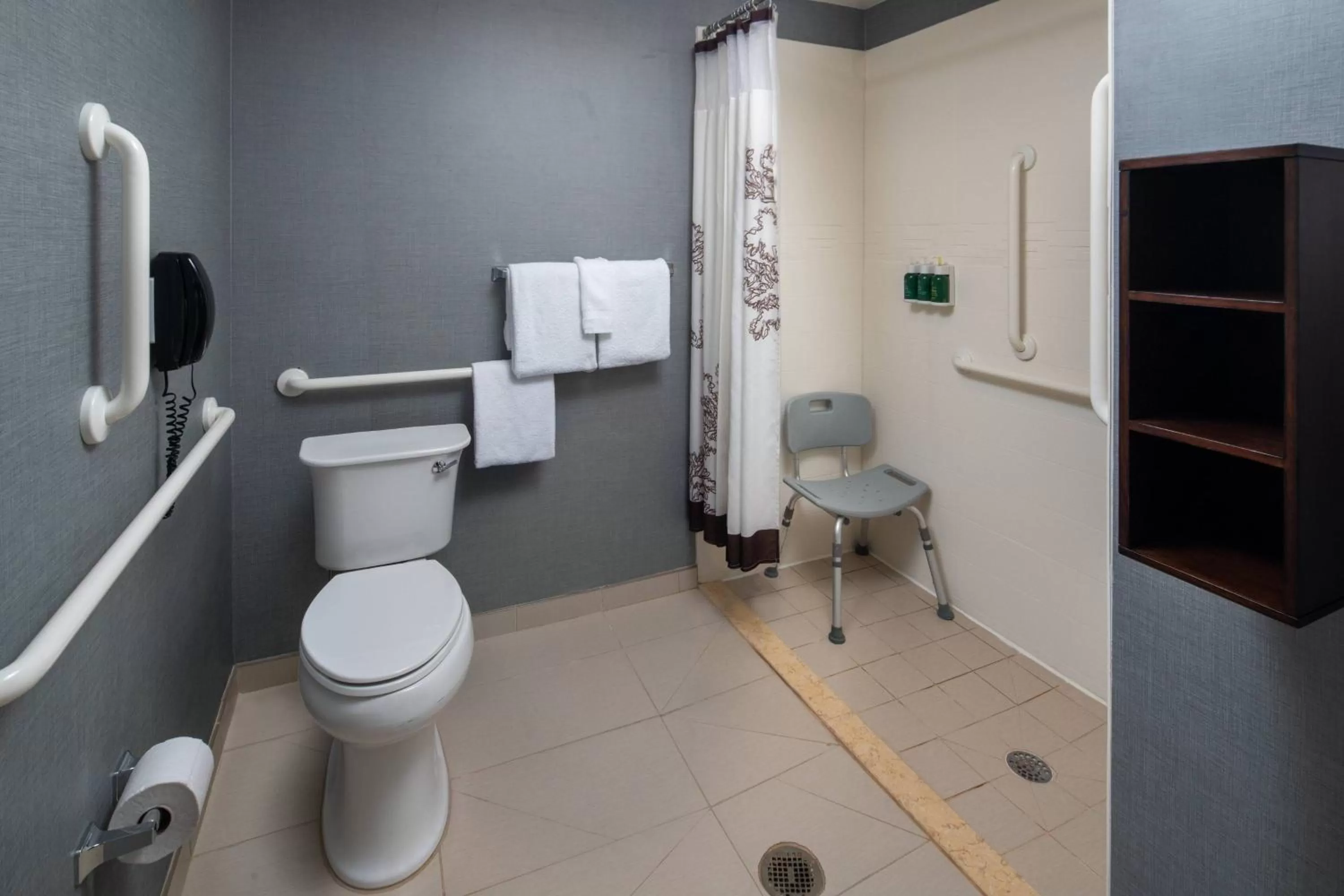 Bathroom in Residence Inn by Marriott Nashville Vanderbilt/West End