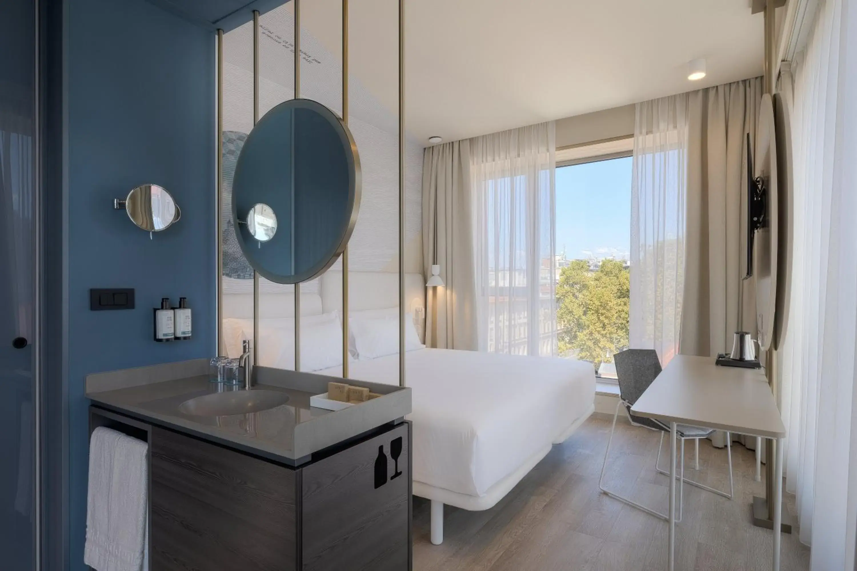 Executive Double or Twin Room Castle View in Occidental Ljubljana Executive Double or Twin Room Castle View in Occidental Ljubljana