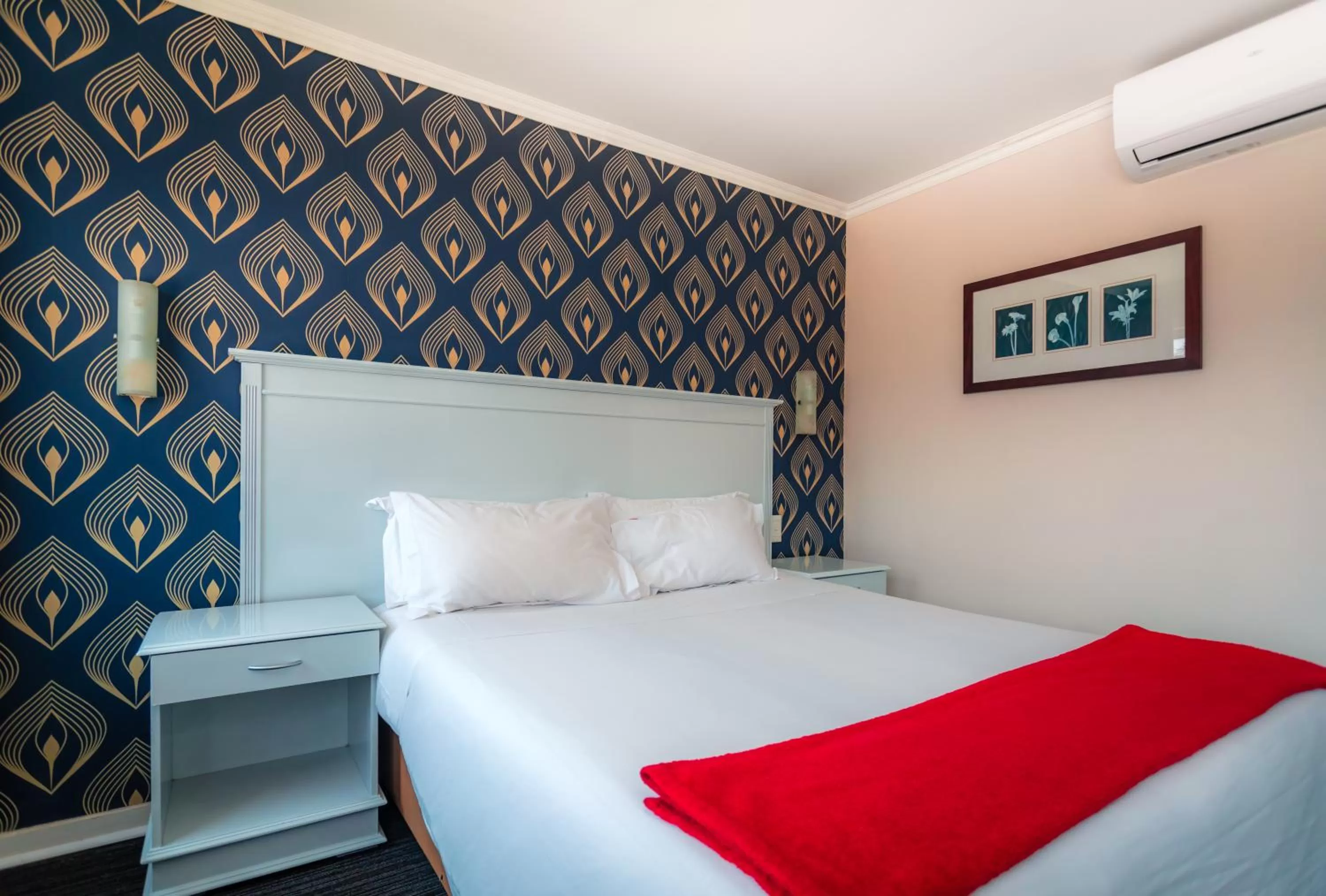 Bedroom, Bed in Florida Park Hotel, Florida Road