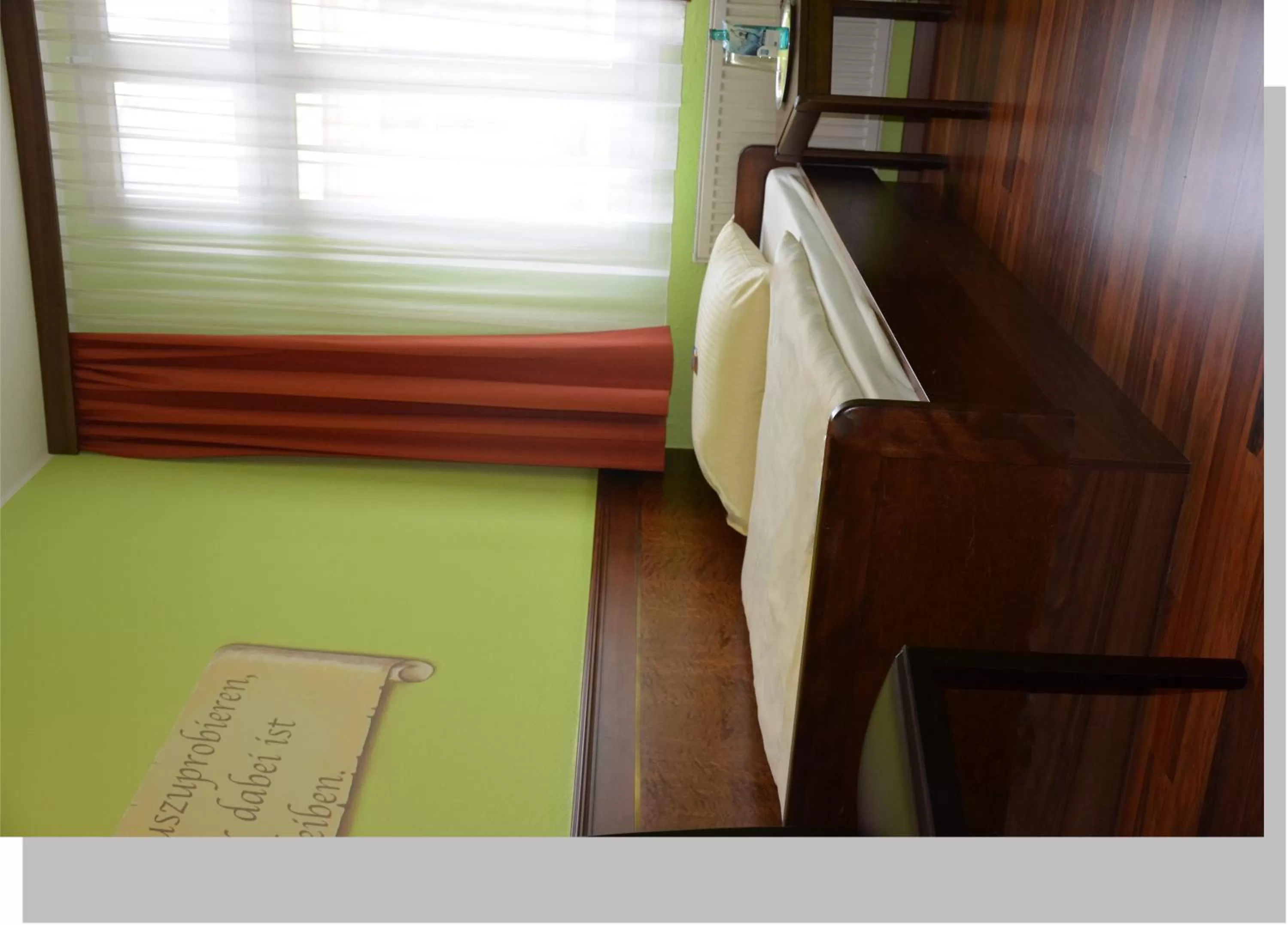 Photo of the whole room in Hotel am Wilhelmsplatz