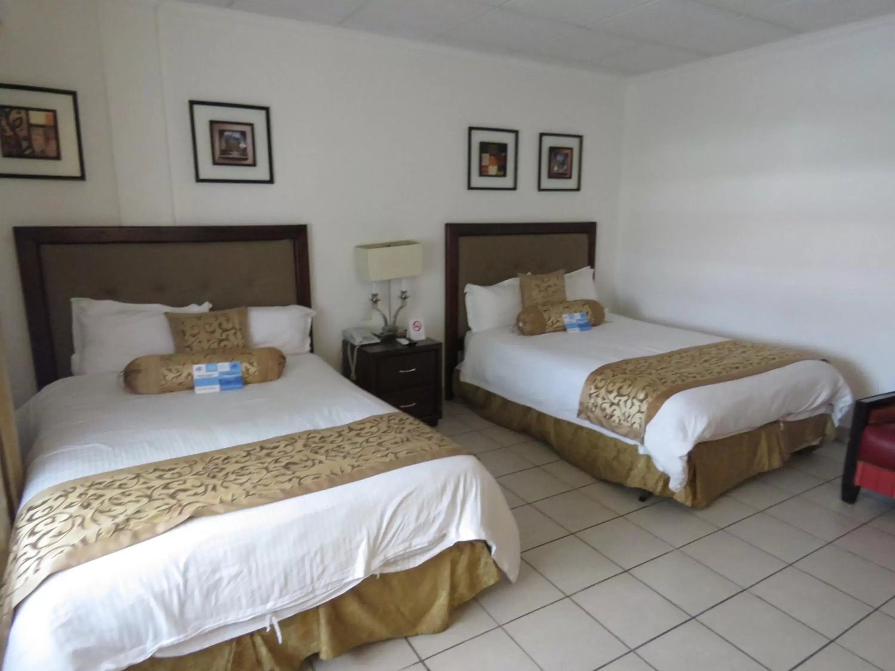 Double Room with Two Double Beds in Gran Hotel Nacional Double Room with Two Double Beds in Gran Hotel Nacional