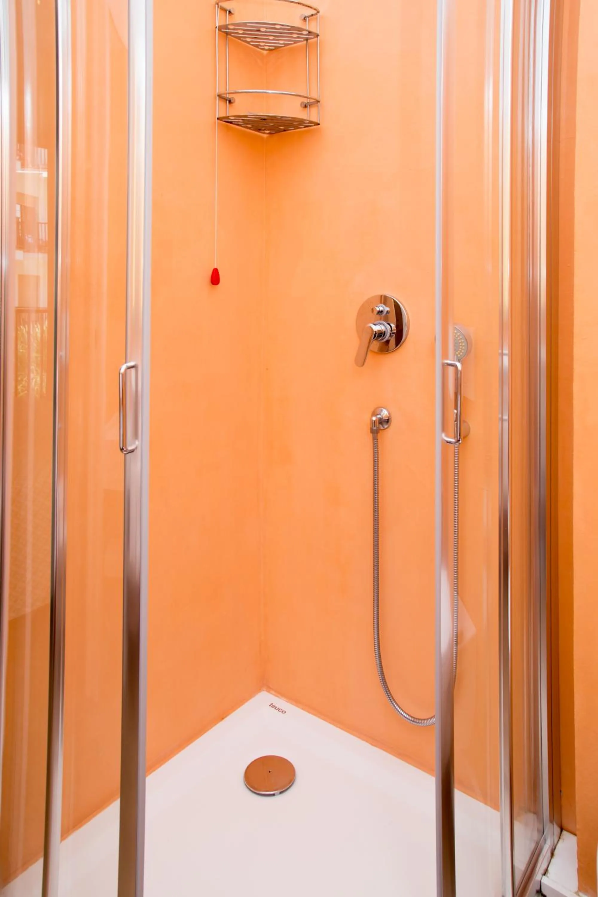 Bathroom in Hotel El Balear