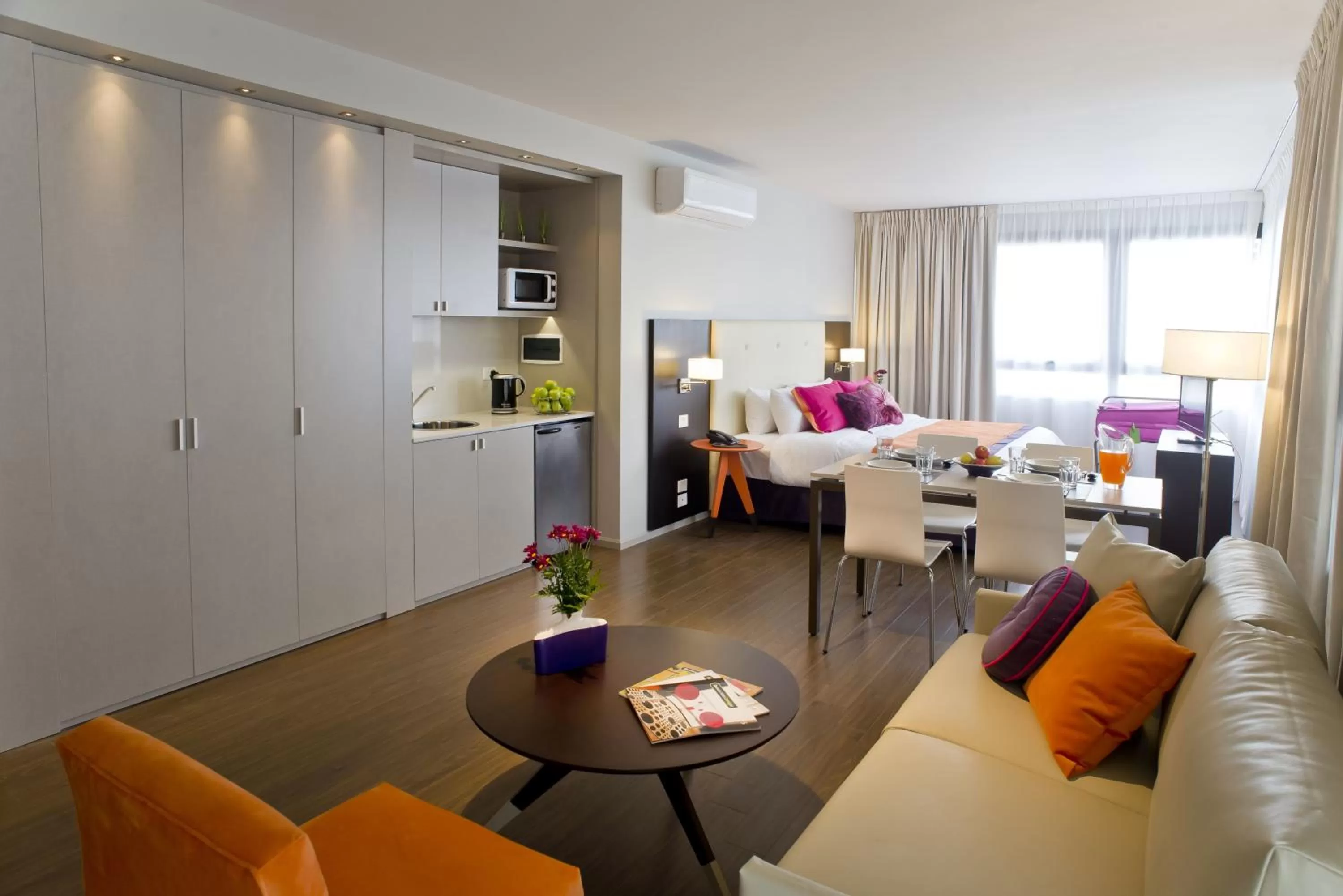 Photo of the whole room in Bulnes Eco Suites