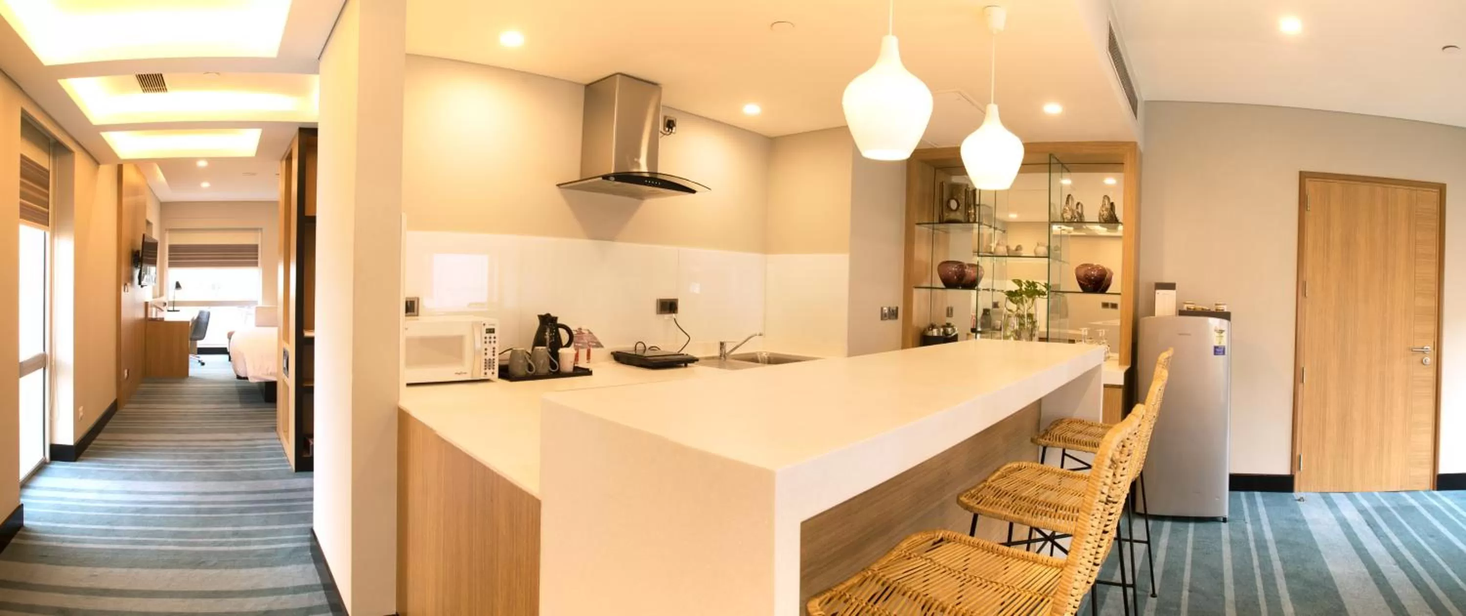 Kitchen or kitchenette in Aloft New Delhi Aerocity