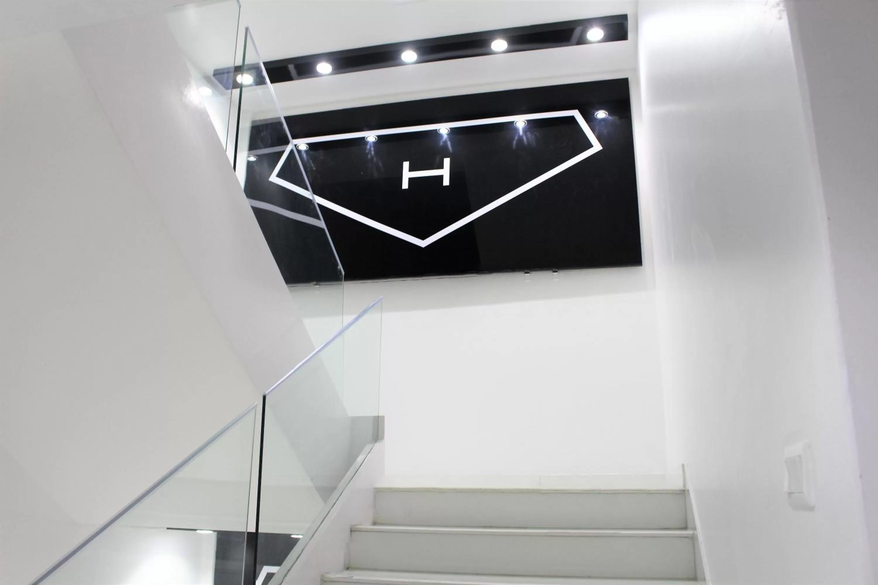 Property logo or sign in Hotel Hulk