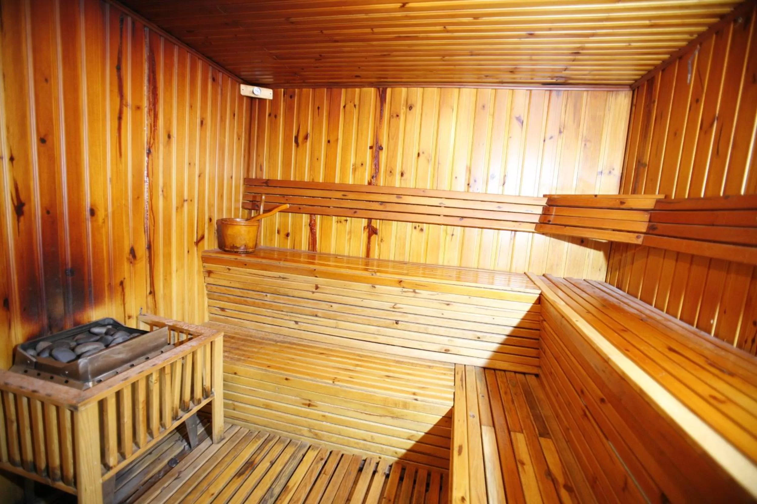 Activities in Hoang Yen Hotel