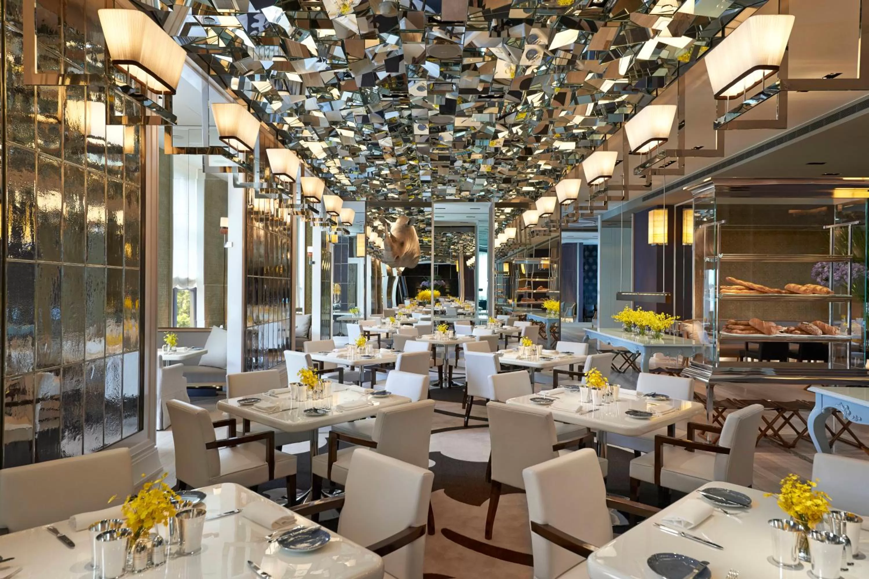 Restaurant/places to eat in Mandarin Oriental, Taipei