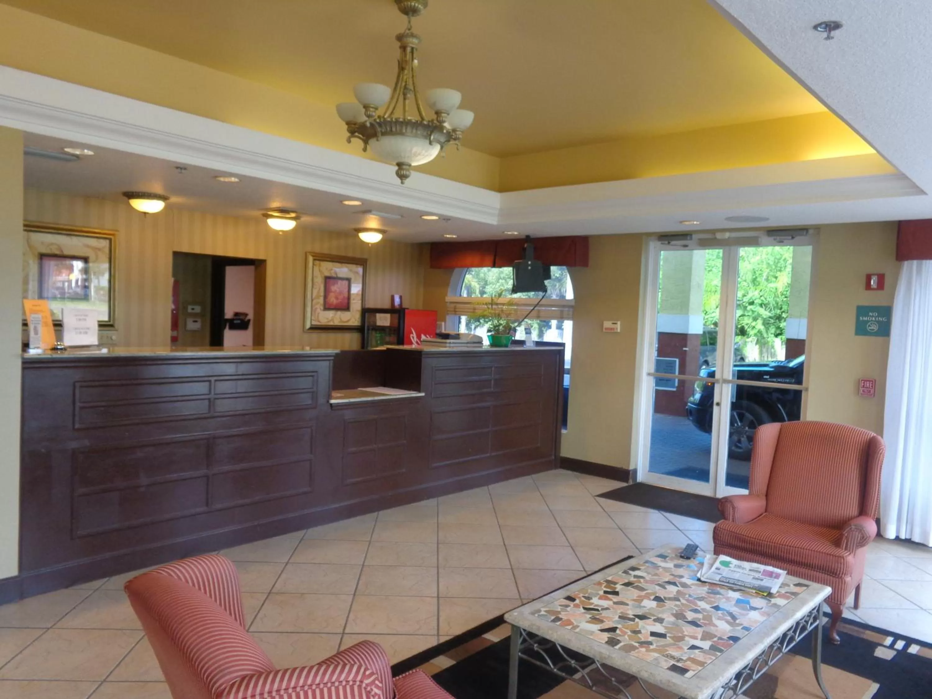 Day in Ruskin Inn Tampa-Sun City Center