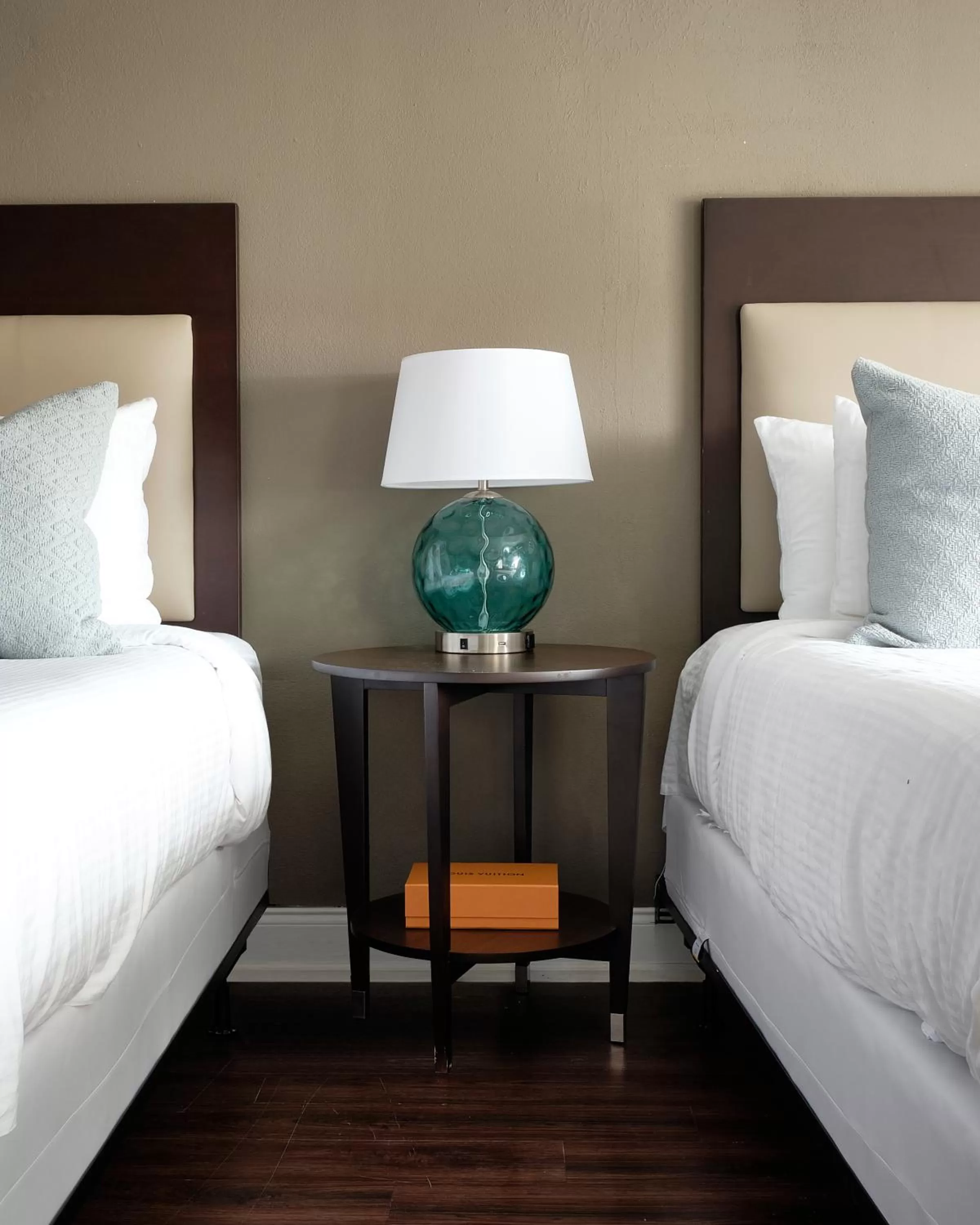 Bed in Comfort Inn & Suites Pottstown Eastern Gateway