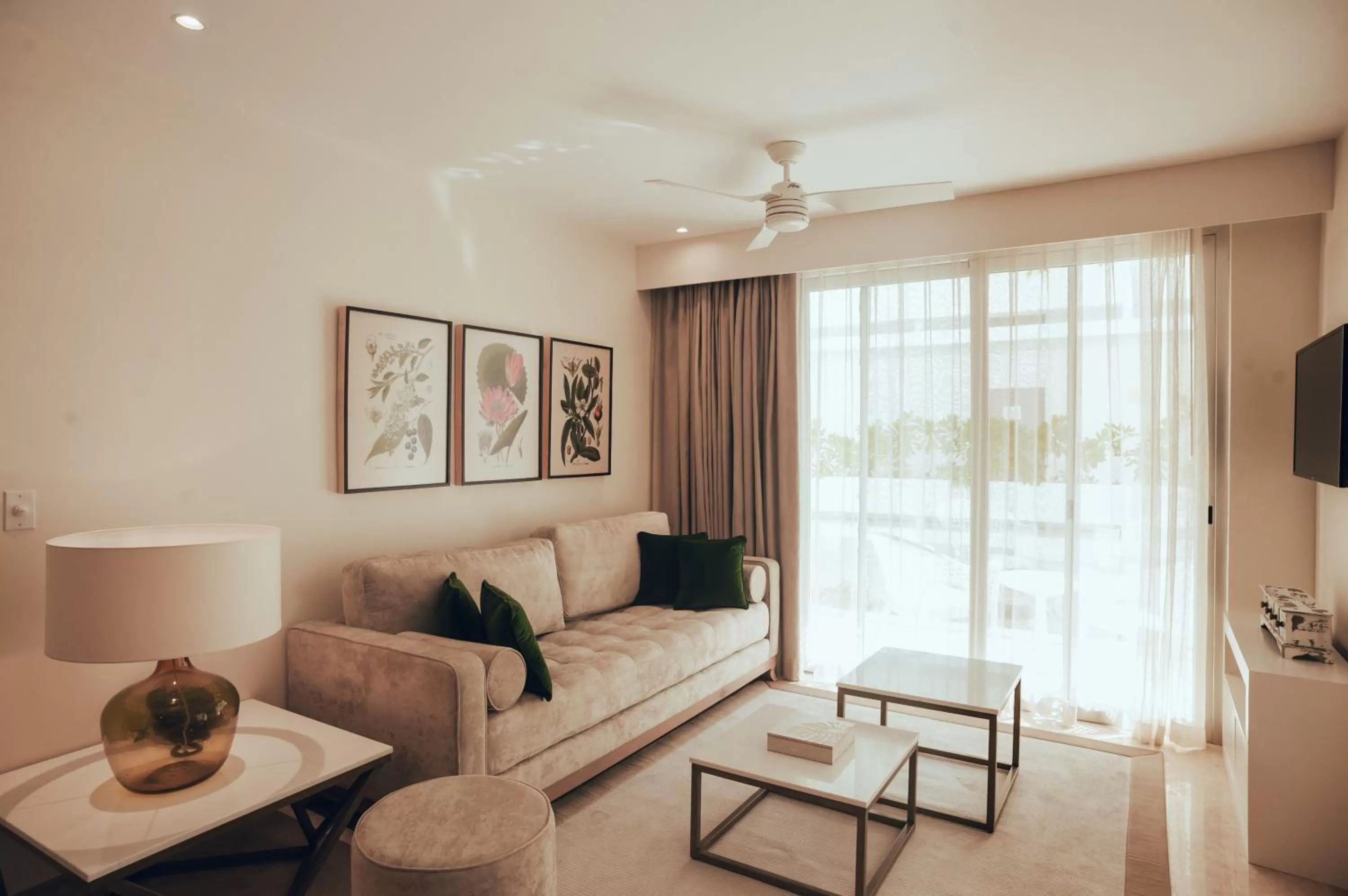 Living room in Antera Hotel & Residences