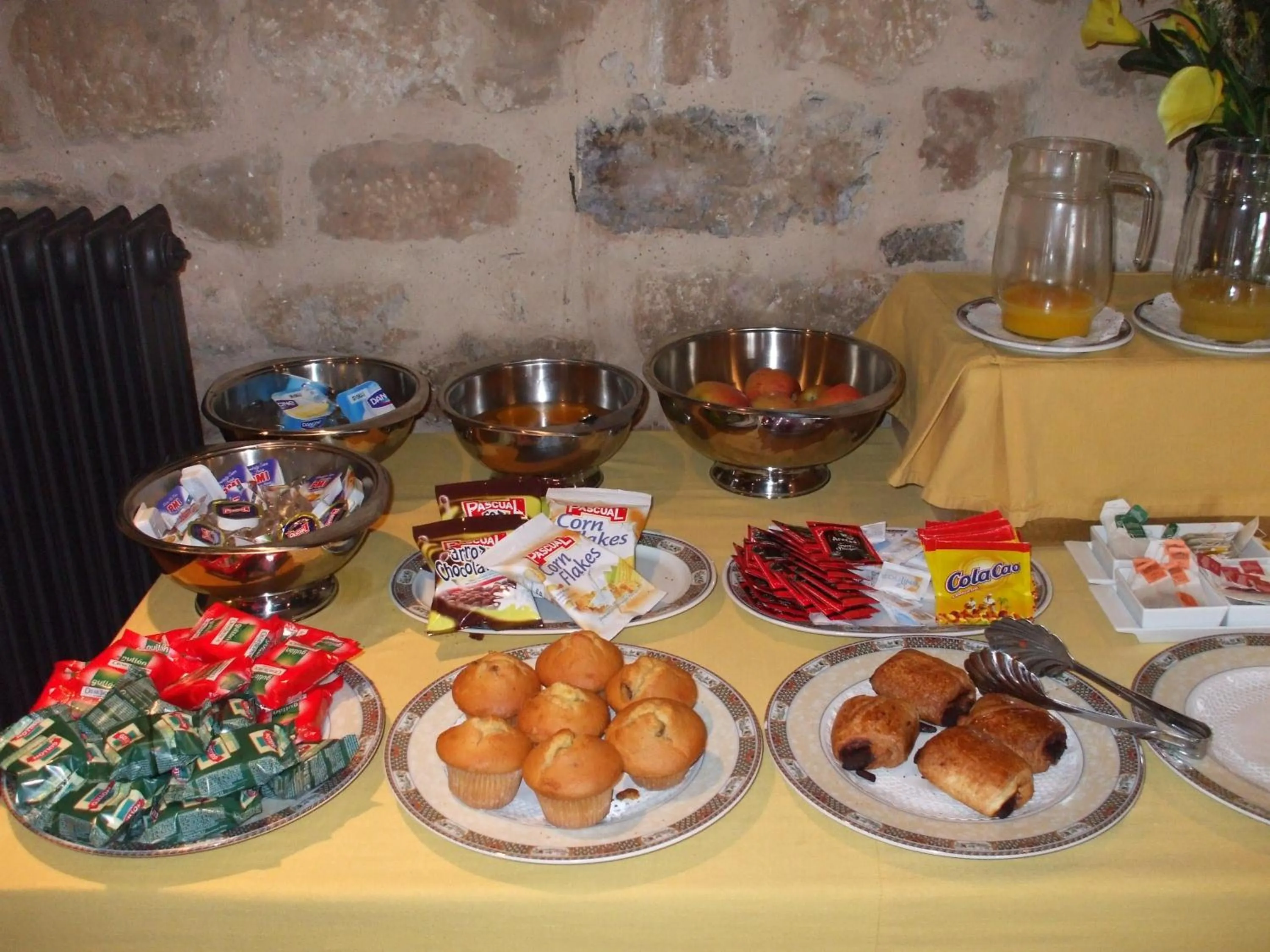 Breakfast in Hotel Posada Santa Maria la Real