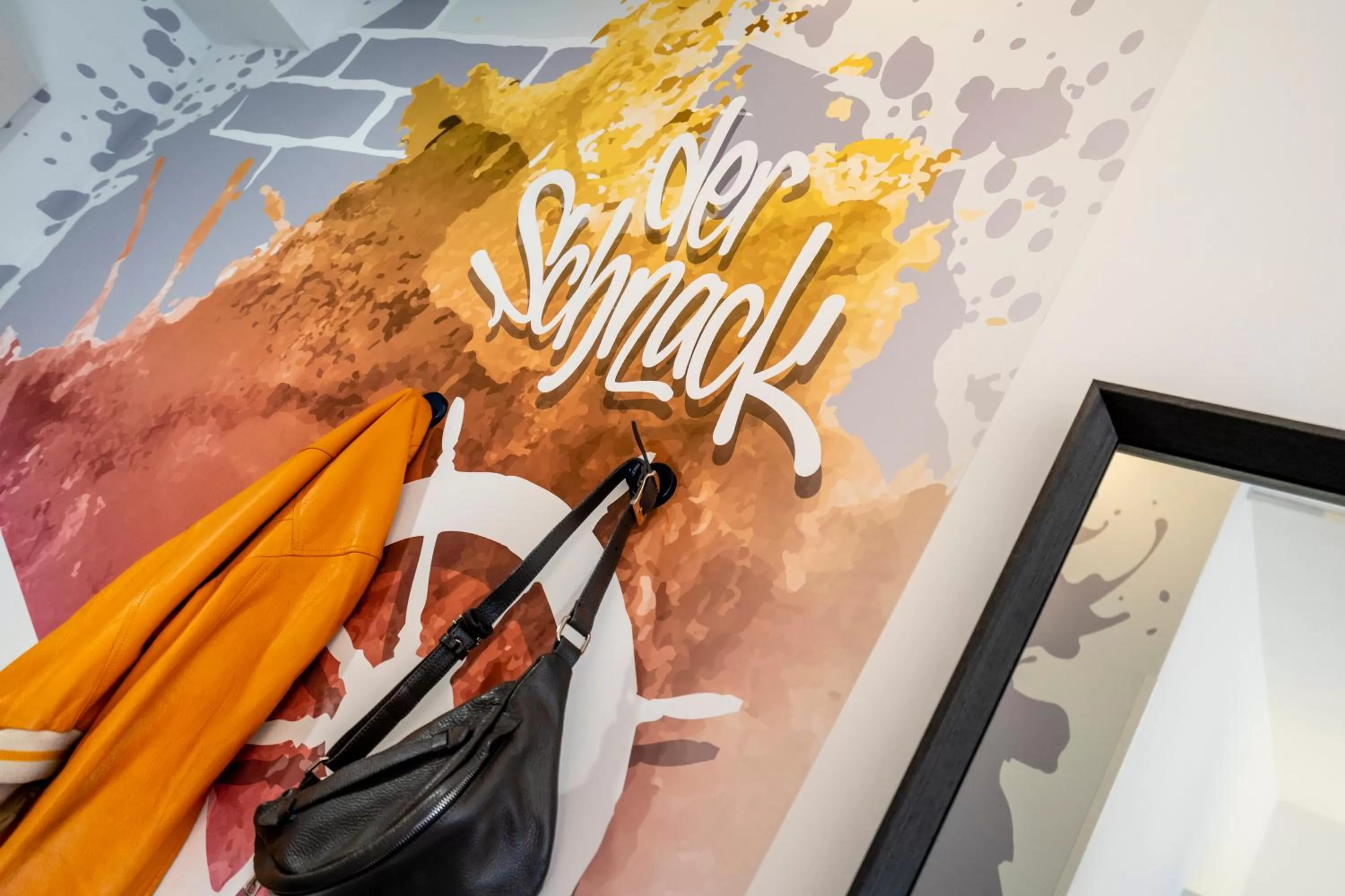 Text overlay in ibis Styles Hamburg Alster City