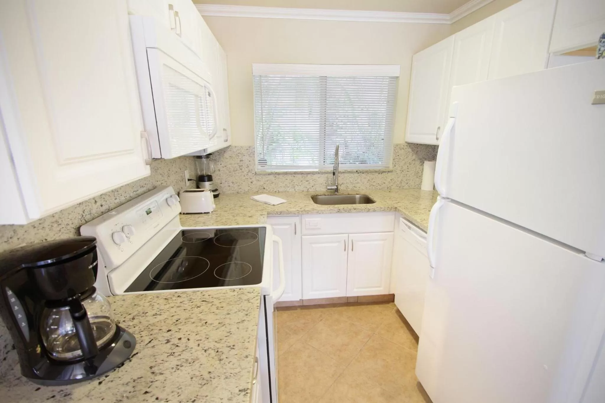Kitchen or kitchenette in Casitas Coral Ridge