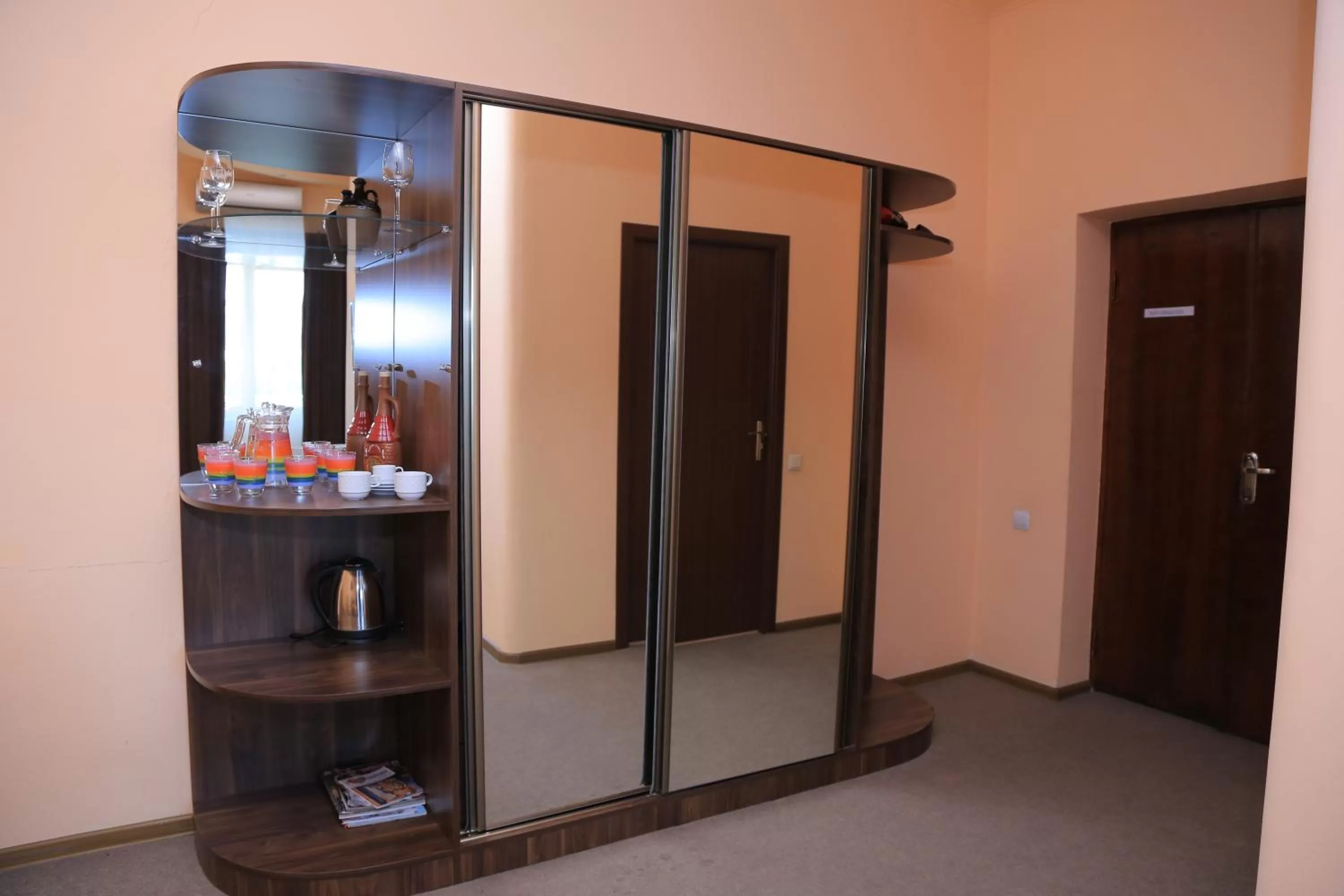 TV and multimedia in Elkoaparthotel