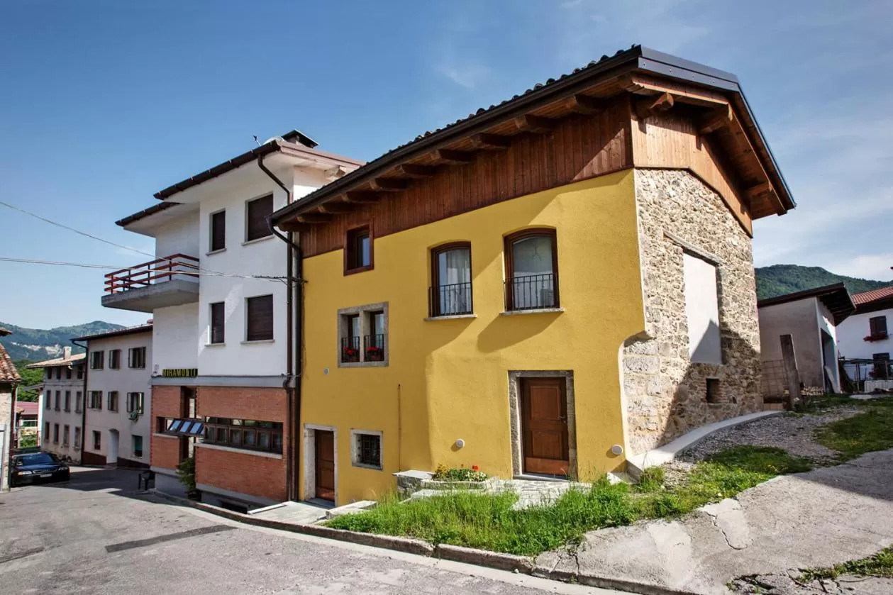 Neighbourhood, Property Building in Albergo Diffuso Tolmezzo