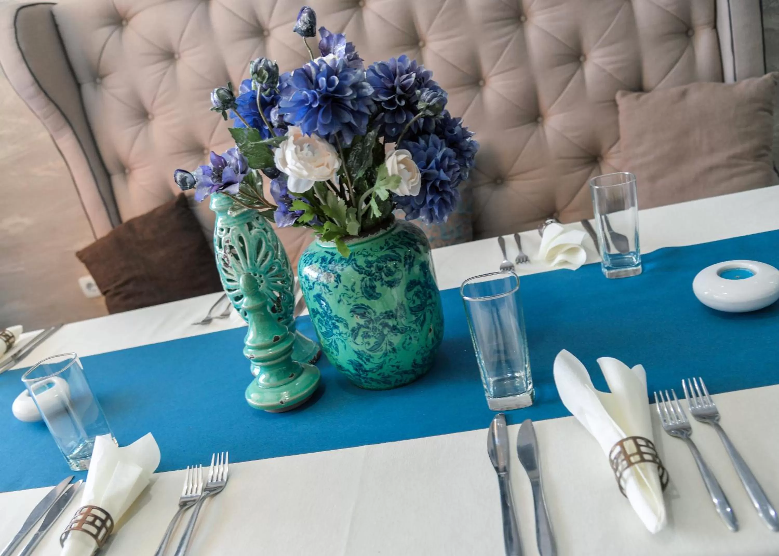 Restaurant/Places to Eat in Hotel Nove