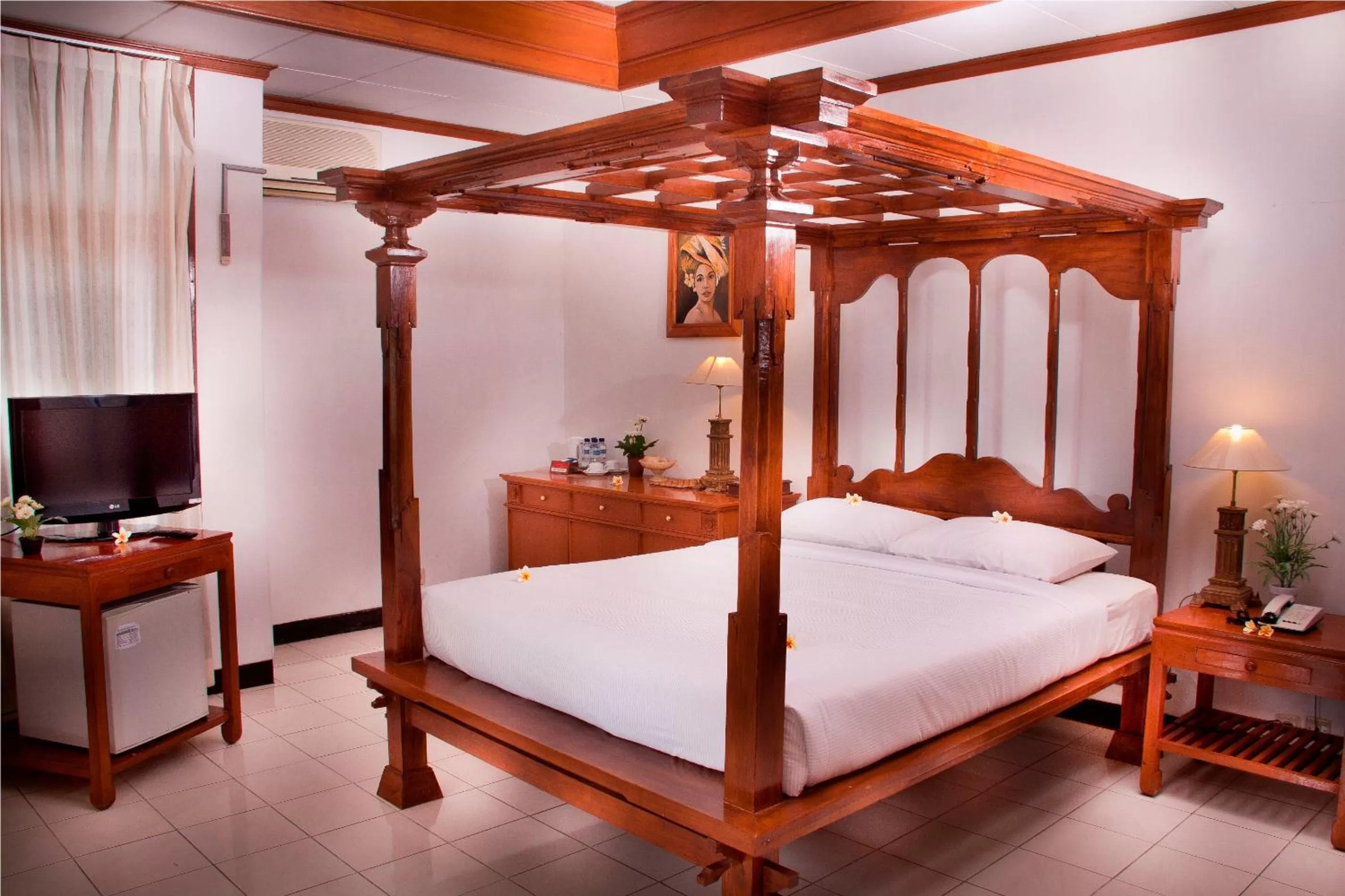 Bedroom, Bed in Bali Taman Beach Resort & Spa Lovina