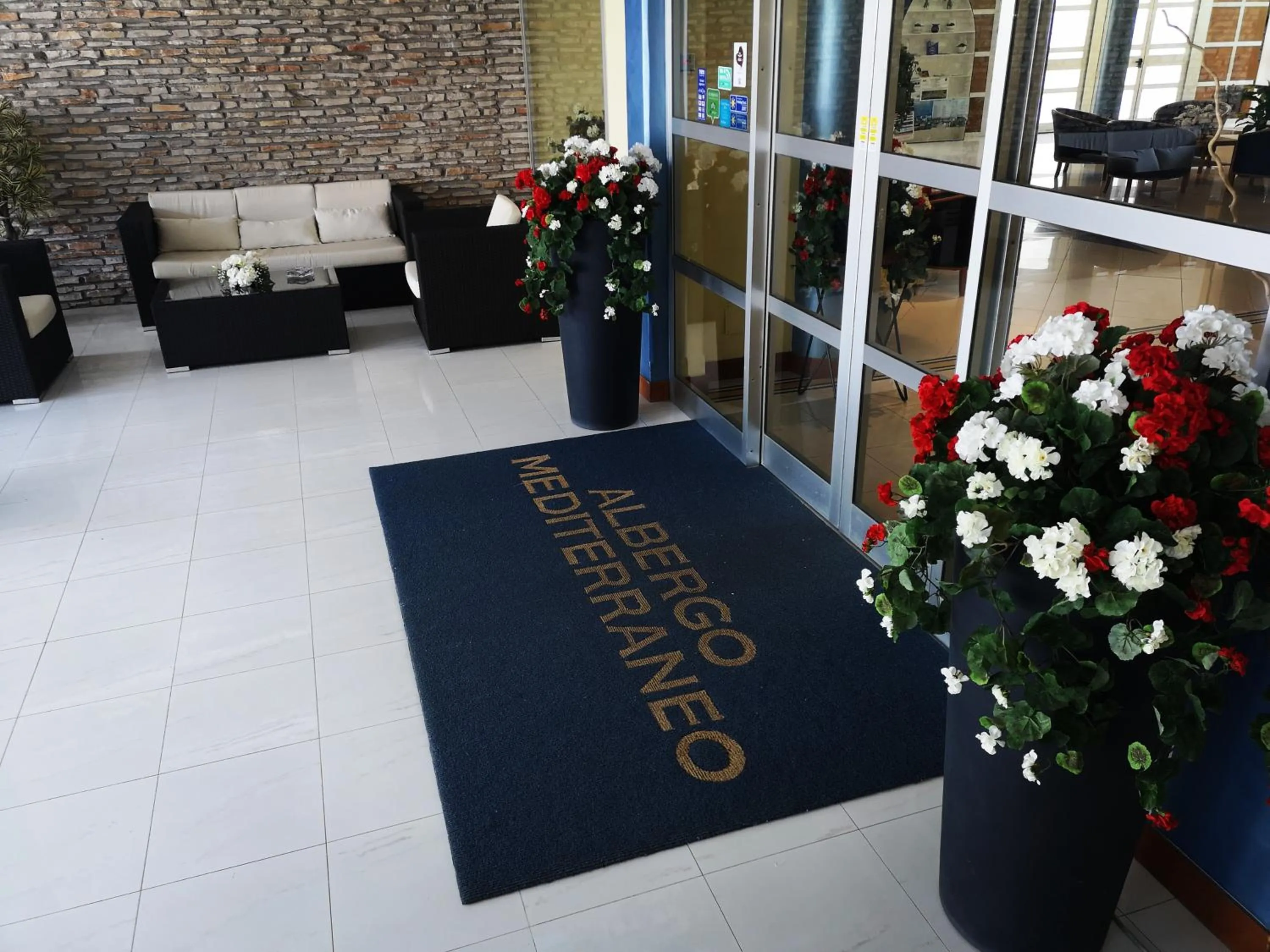 Facade/entrance in Albergo Mediterraneo