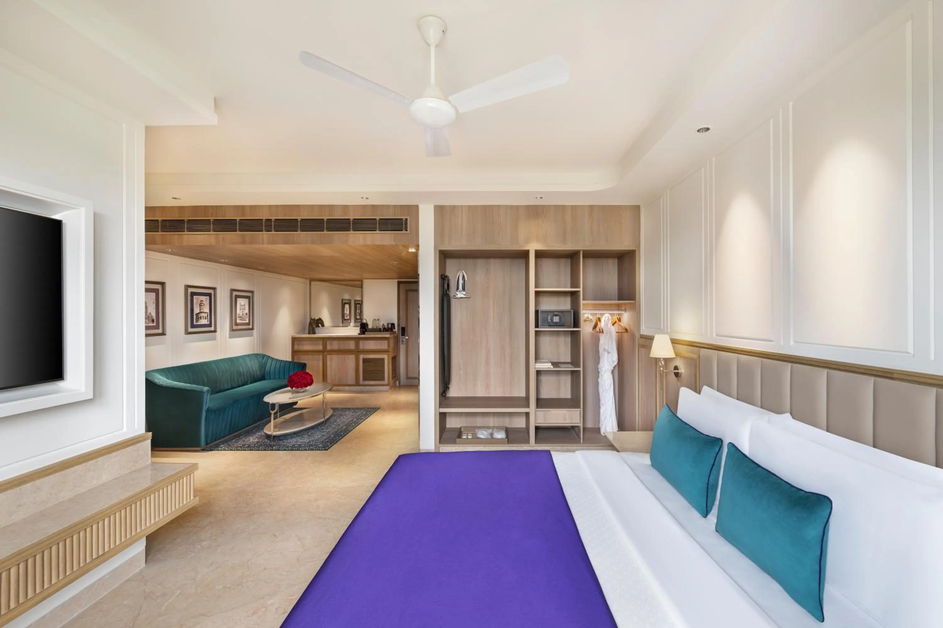 Executive King Room - single occupancy in Aurika, Mumbai Skycity