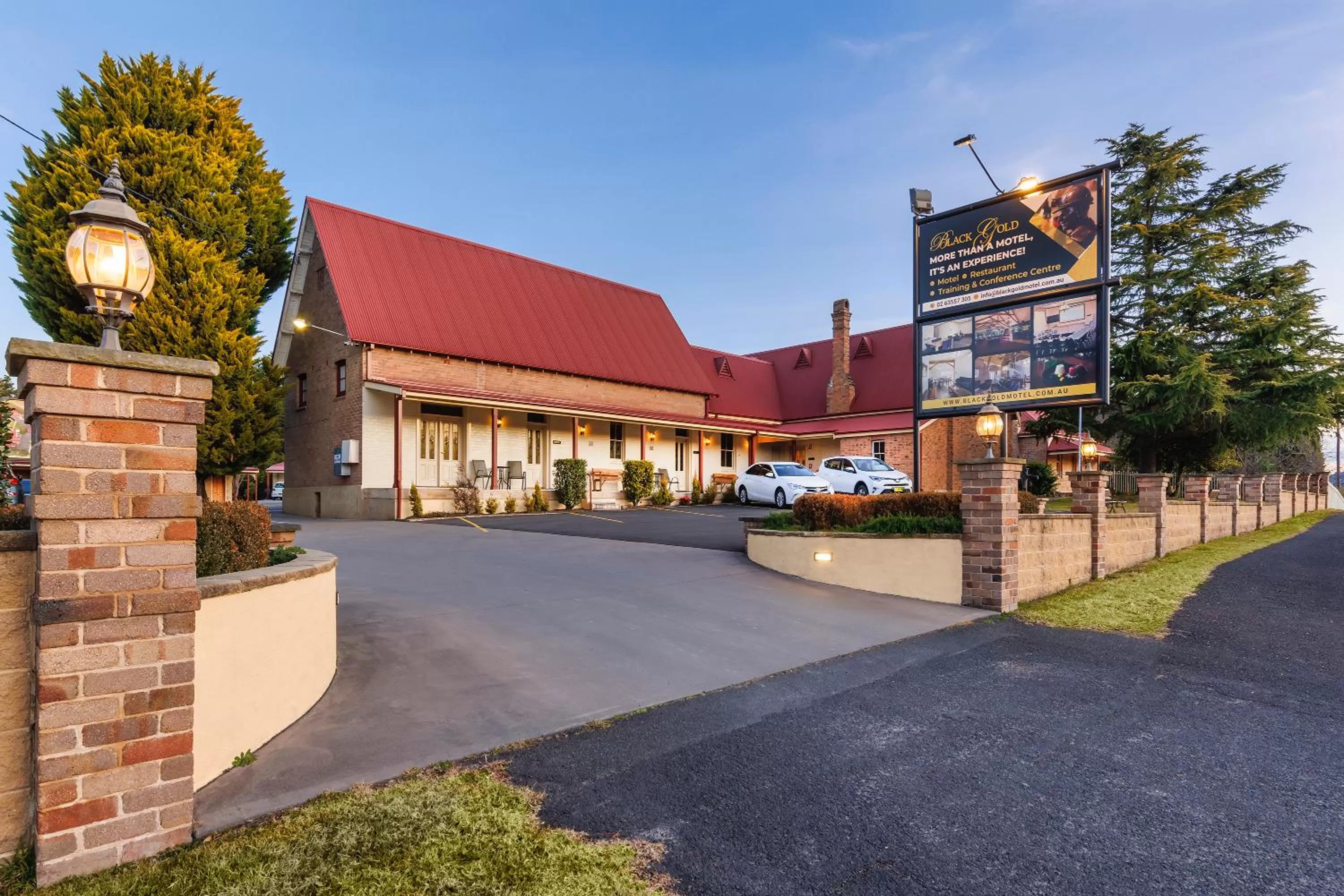 Property building in Black Gold Motel