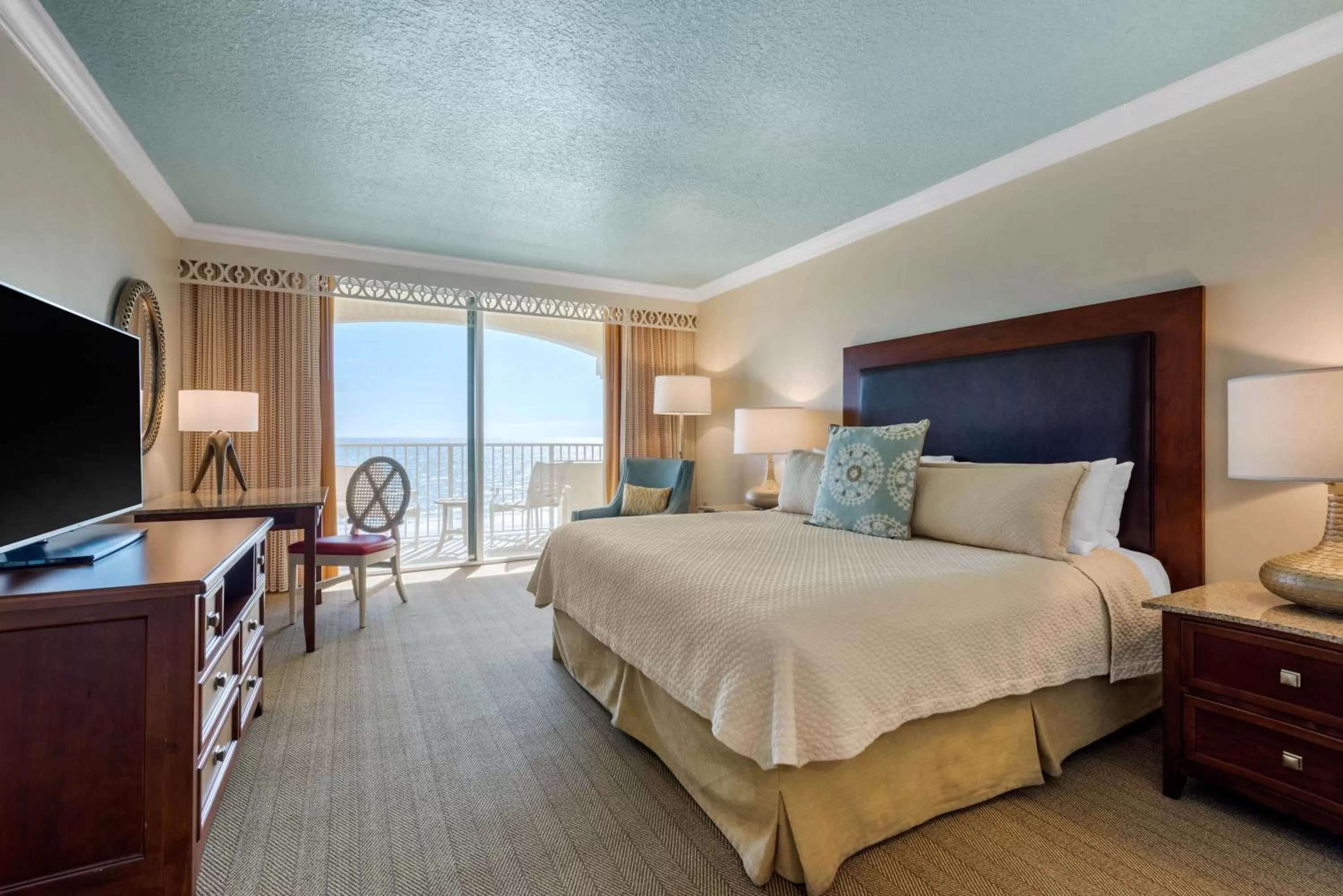 Photo of the whole room in Omni Amelia Island Resort