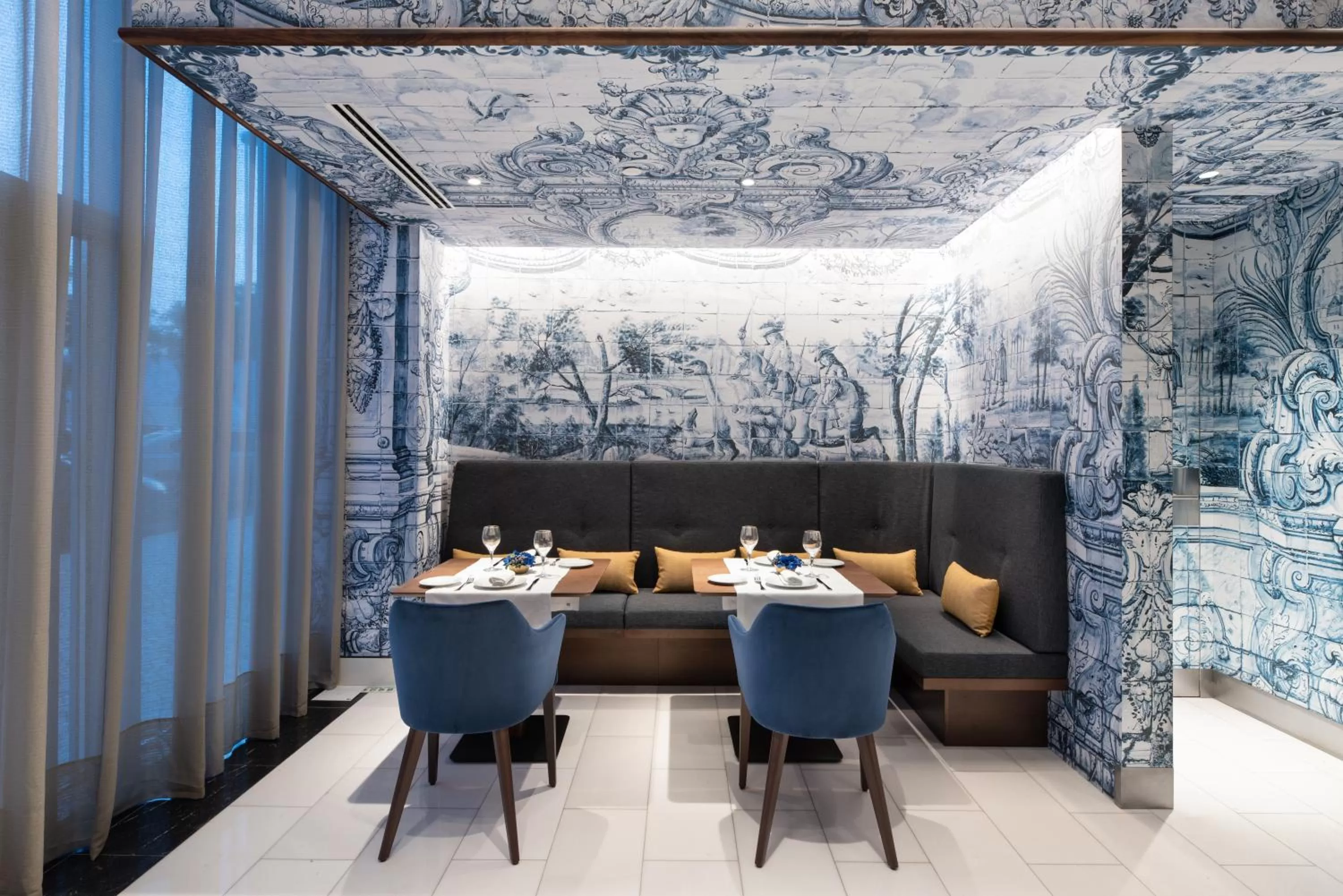 Restaurant/places to eat in Eurostars Universal Lisboa