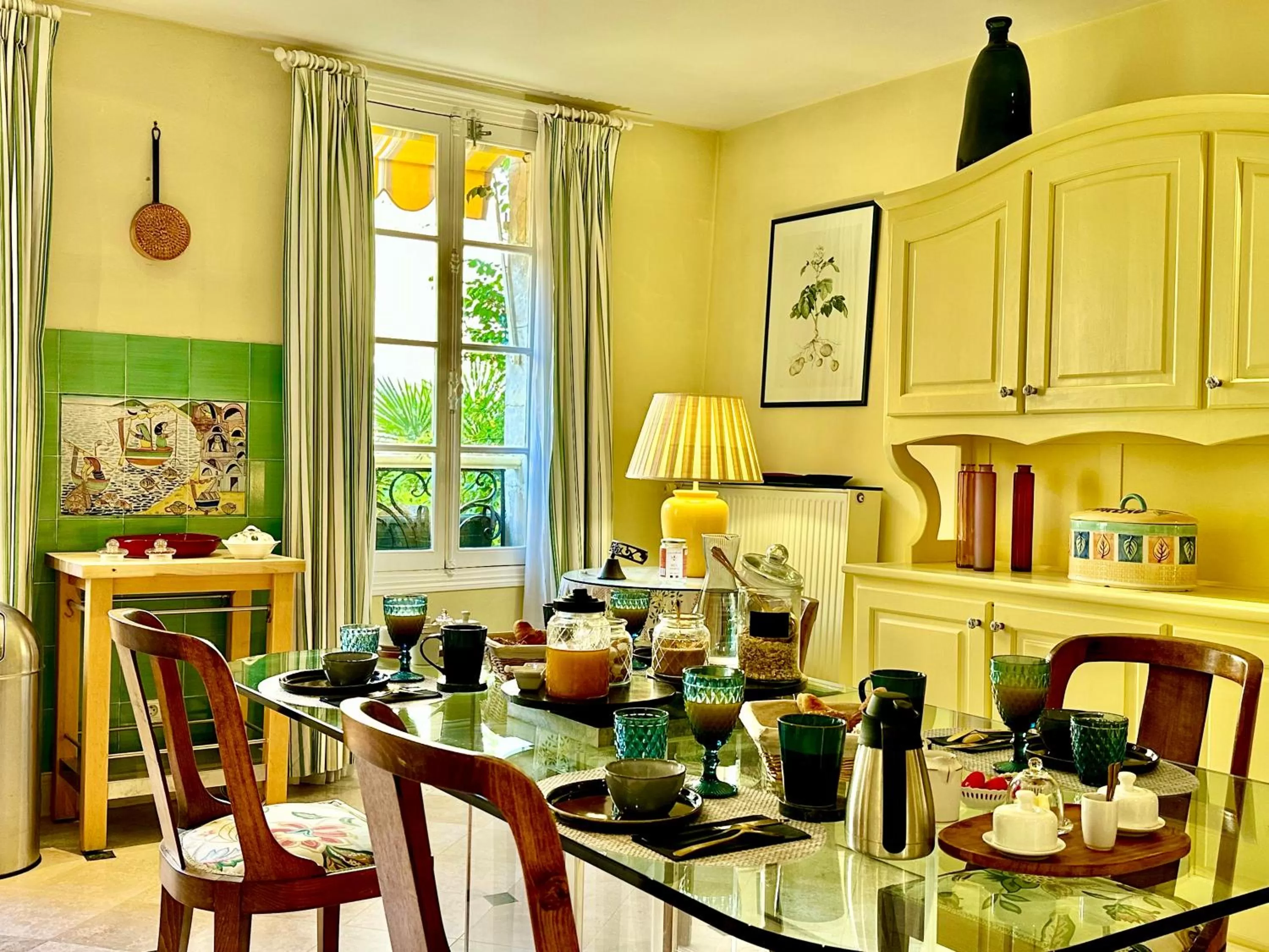 Restaurant/Places to Eat in Le Logis Plantagenêt