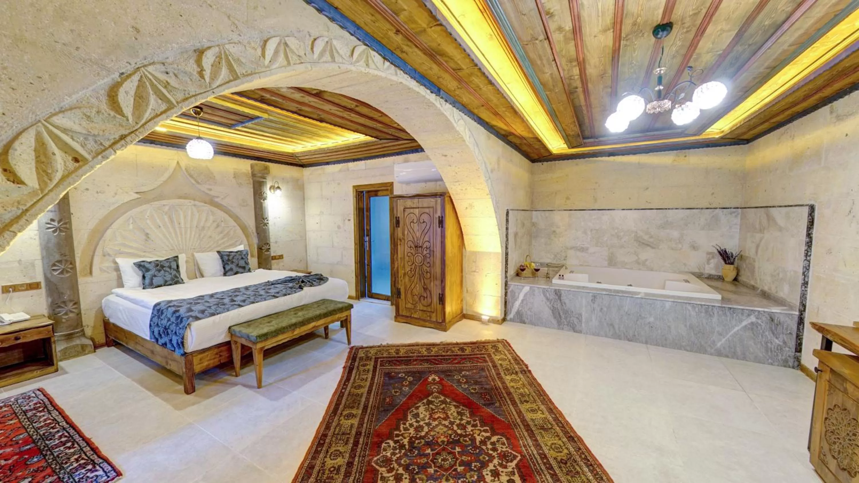 Bed in Premium Cappadocia House