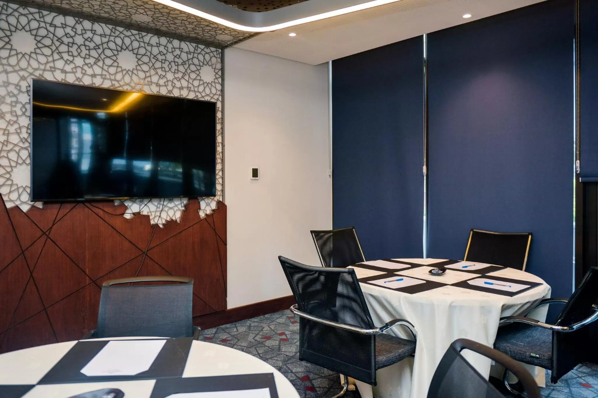 Meeting/conference room in Crowne Plaza - Dar Es Salaam by IHG