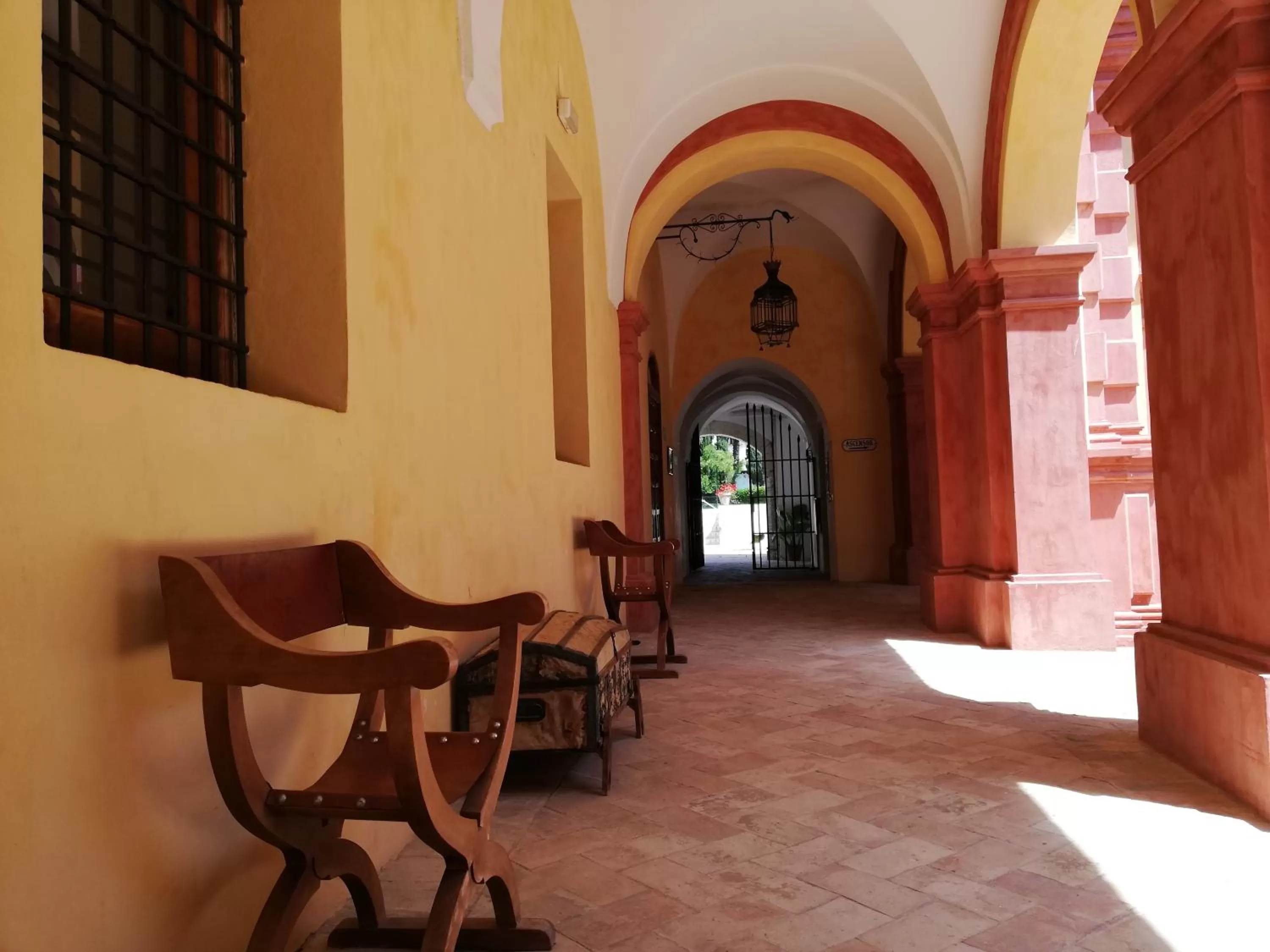 Patio in Monasterio de San Francisco