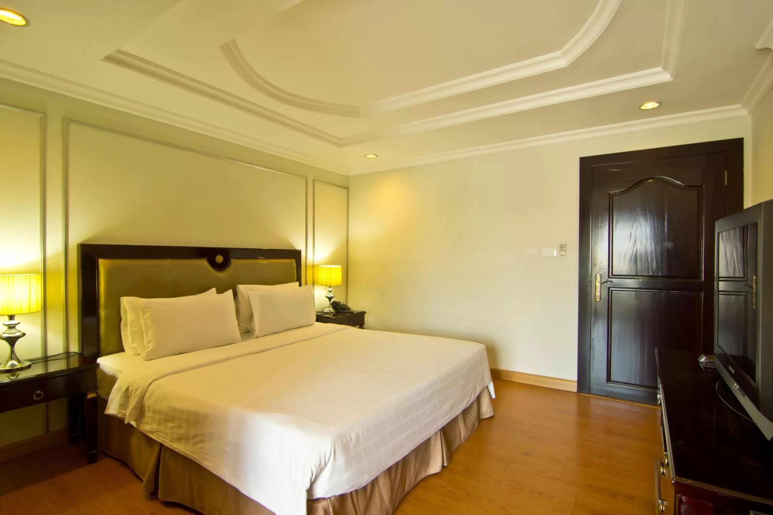 Photo of the whole room, Bed in LK Mantra Pura Resort