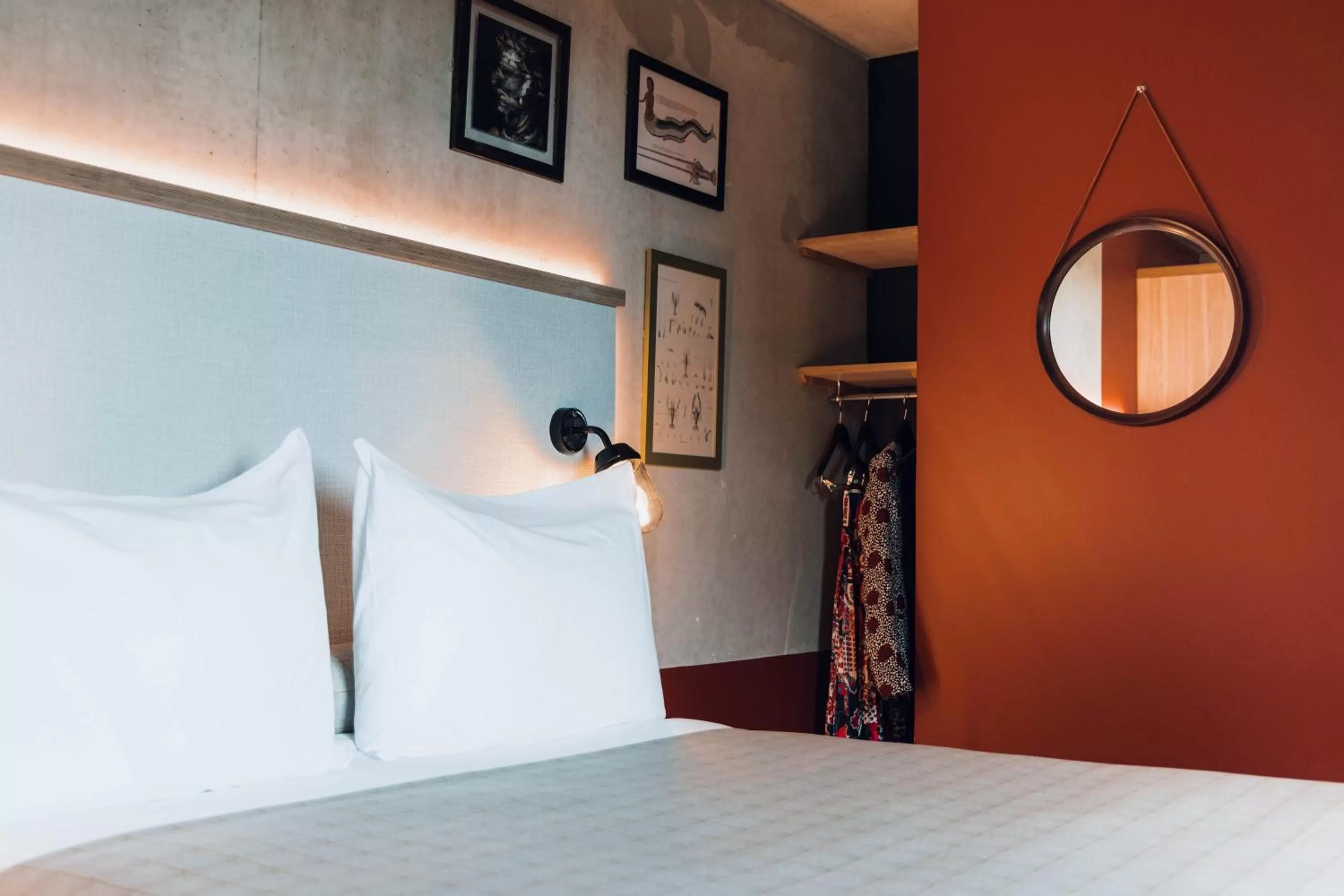 Bed in greet Hotel La Rochelle Centre