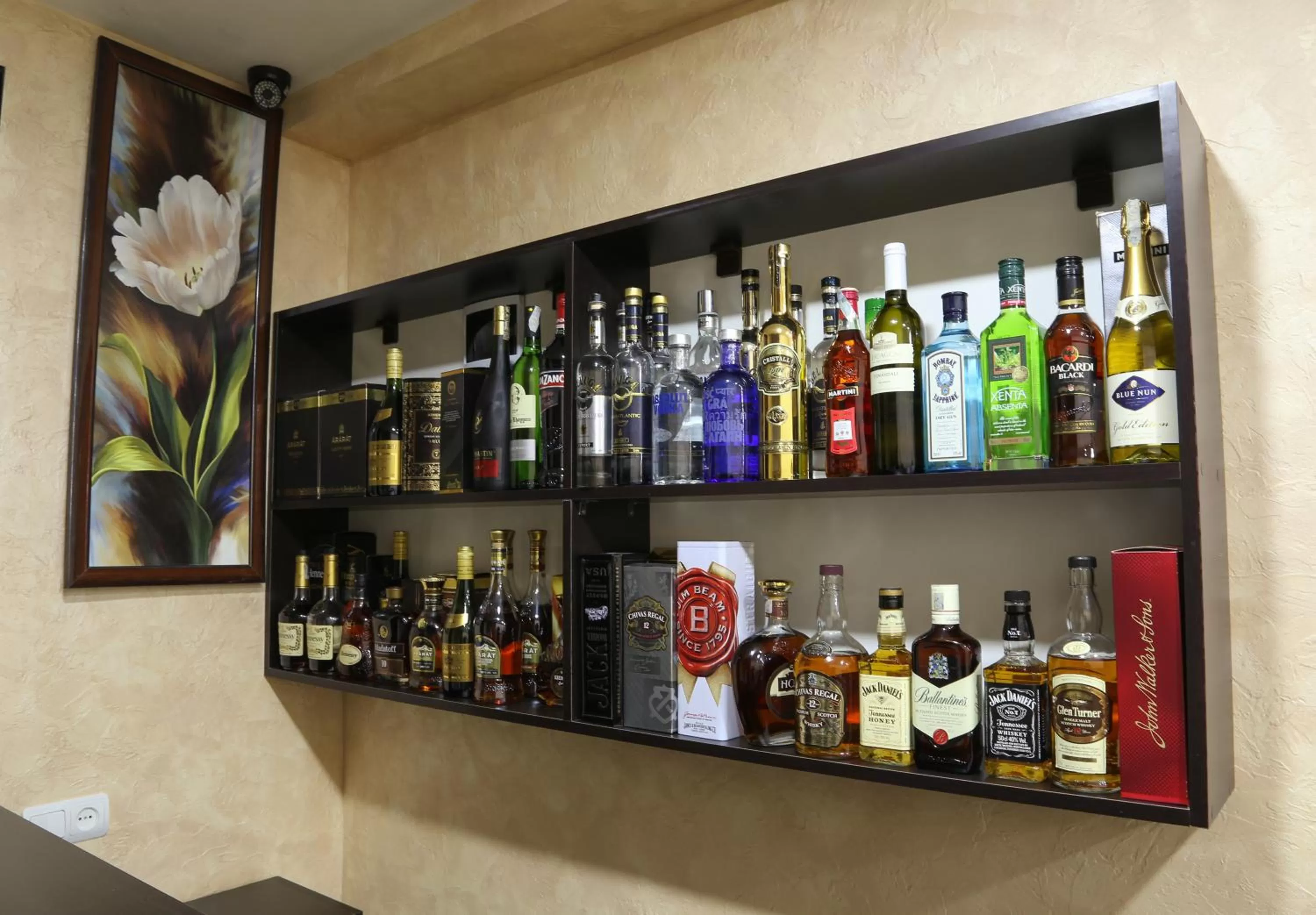 Alcoholic drinks, Lounge/Bar in Lovely Hotel in Centre