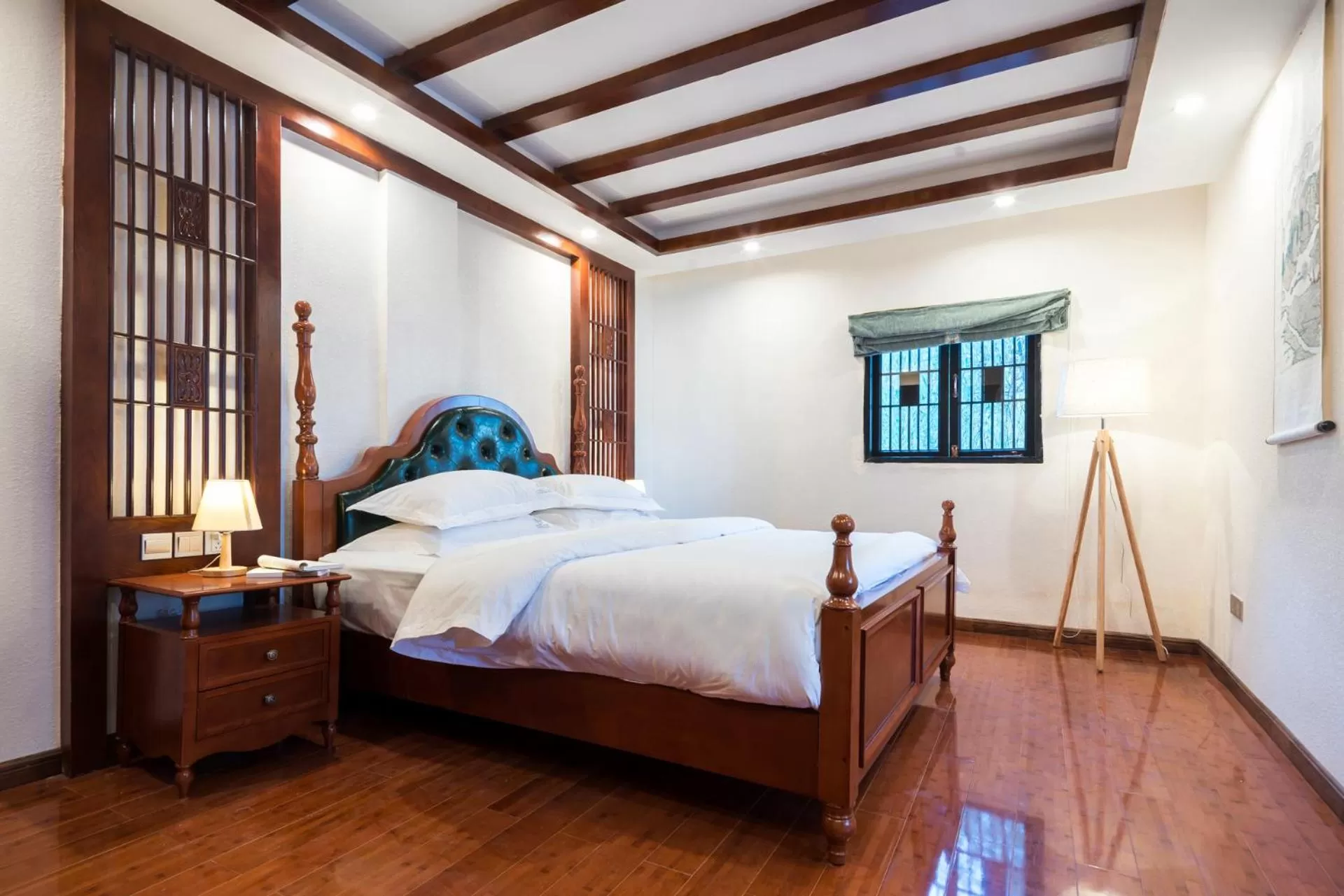 Bed in Lijiang Gemmer Hotel