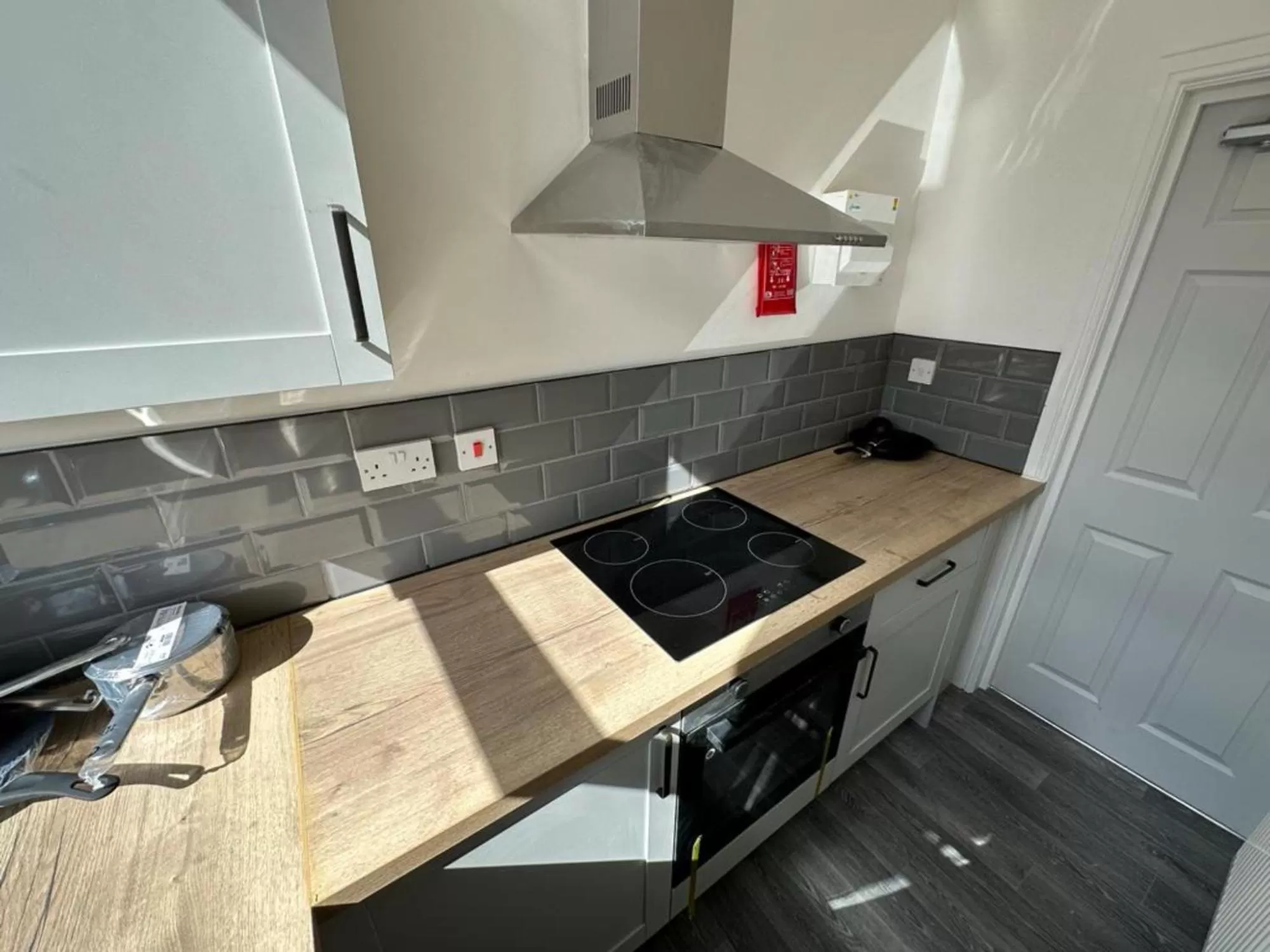 Kitchen/Kitchenette in The Fishpond - Premier Nottingham Studios