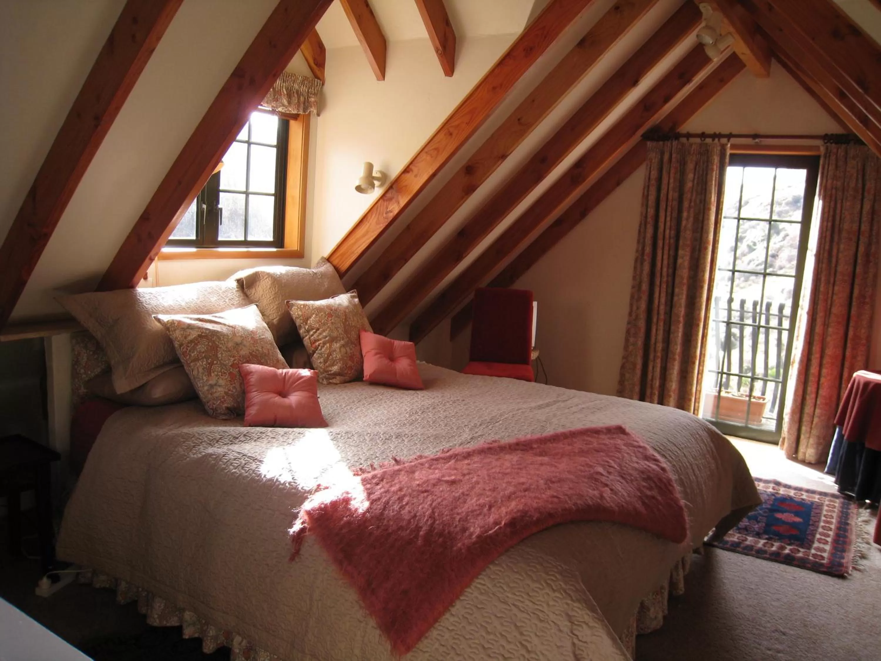 Bed in Trelawn Place