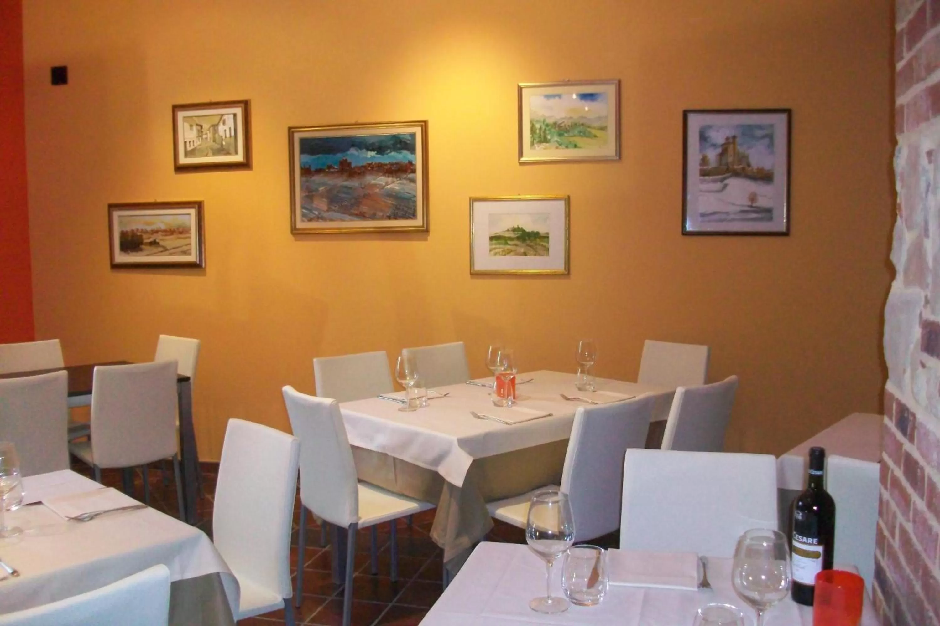 Restaurant/places to eat in B&B l'Angolo di Rosina con ristorante