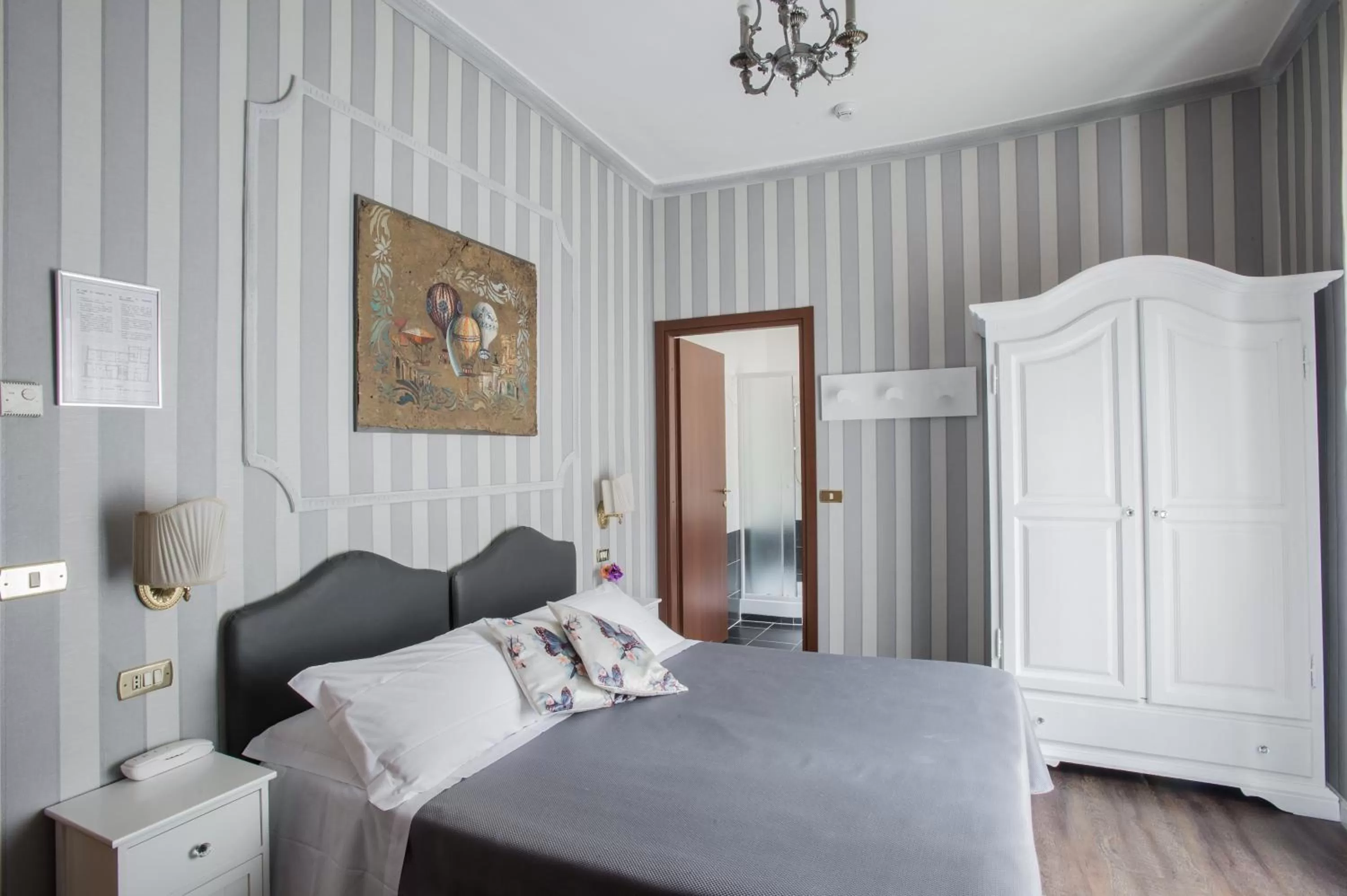 Bed in Hotel Residenza In Farnese