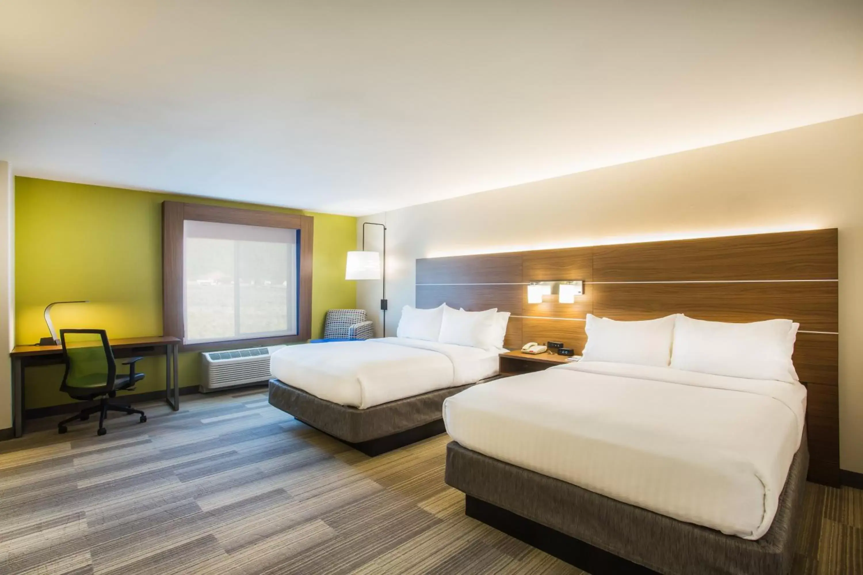 Double Room with Two Double Beds - Hearing Accessible/Non-Smoking in Holiday Inn Express Hotel & Suites Cedar City by IHG Double Room with Two Double Beds - Hearing Accessible/Non-Smoking in Holiday Inn Express Hotel & Suites Cedar City by IHG