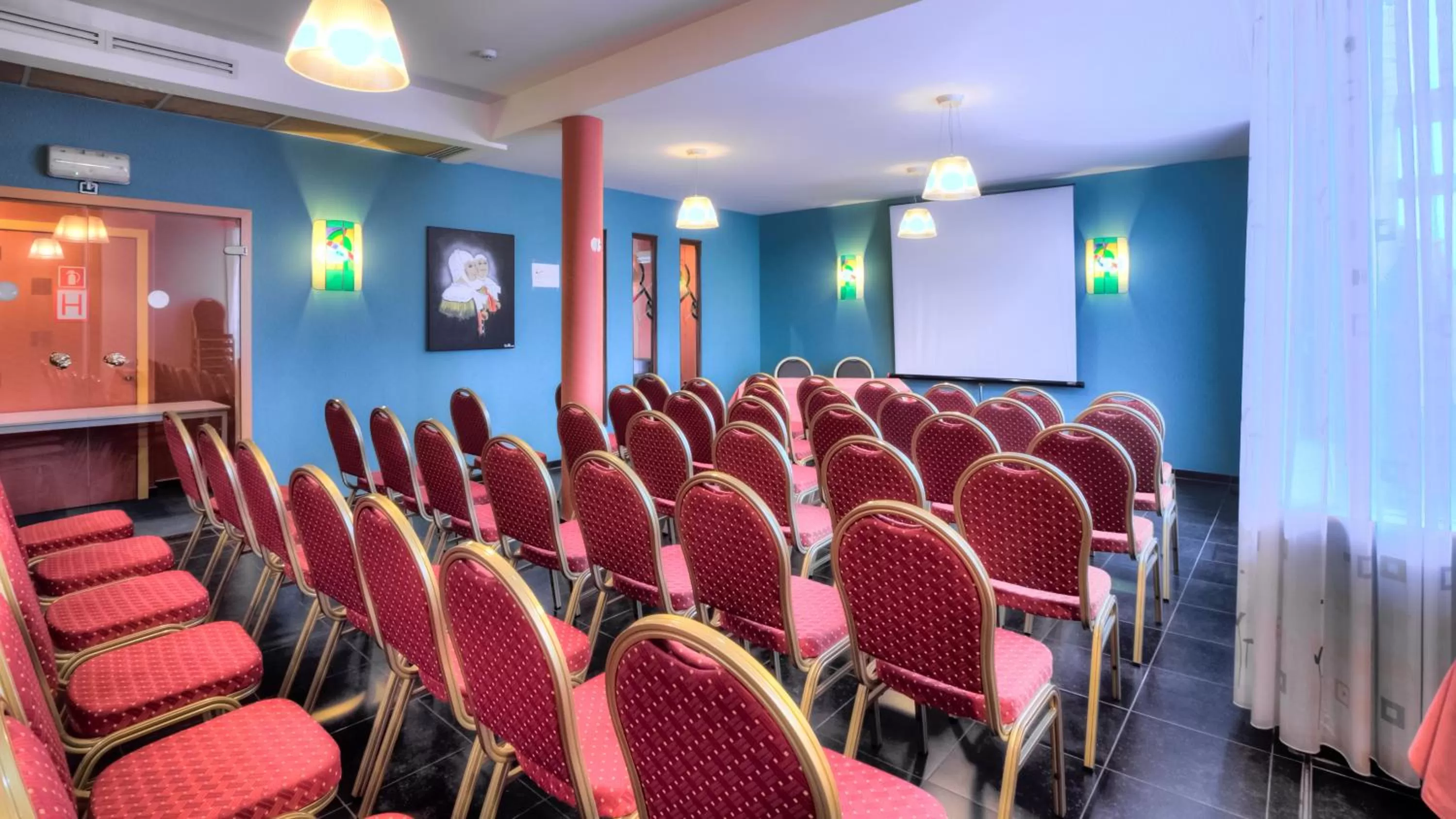 Day in Hotel Tristar