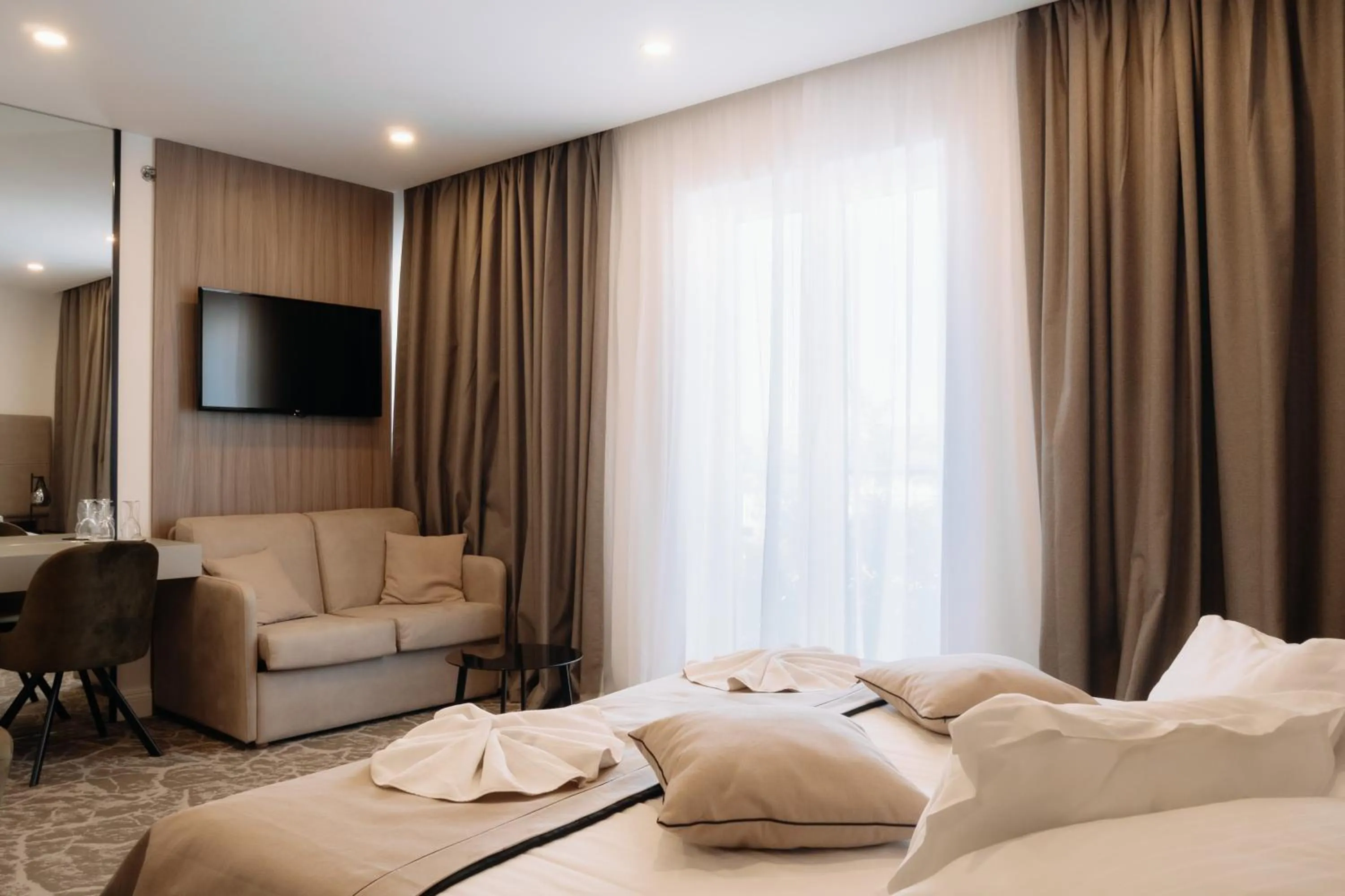 Deluxe Double or Twin Room in Hotel Fanat