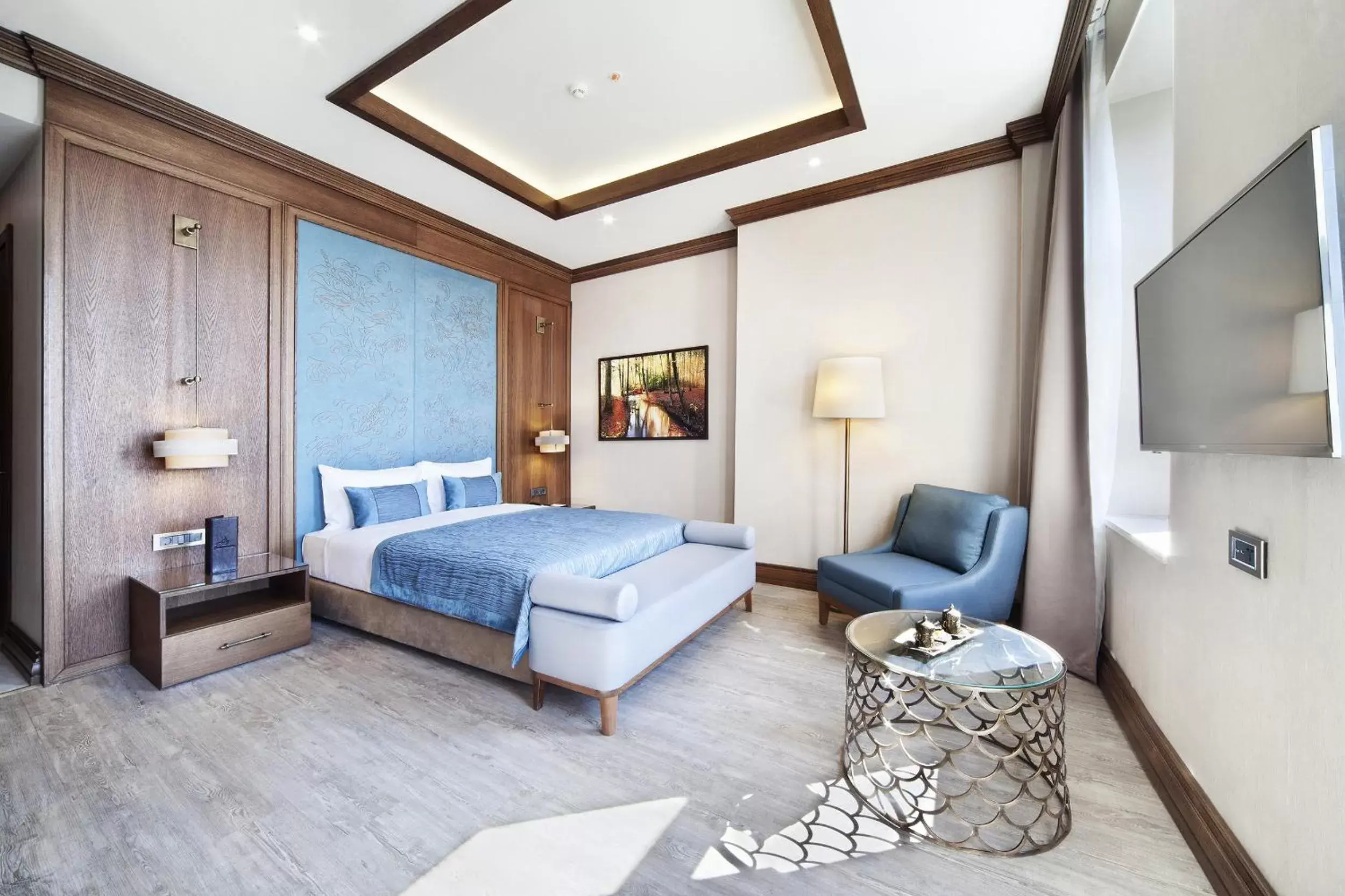 Family Suite with Balcony in Grand Hotel de Pera Family Suite with Balcony in Grand Hotel de Pera